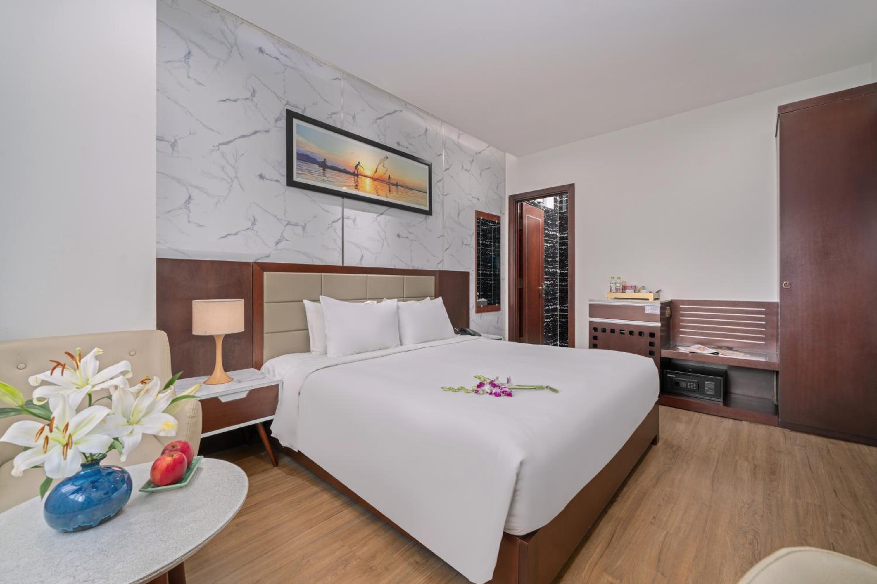 Deluxe Double Room photo 2