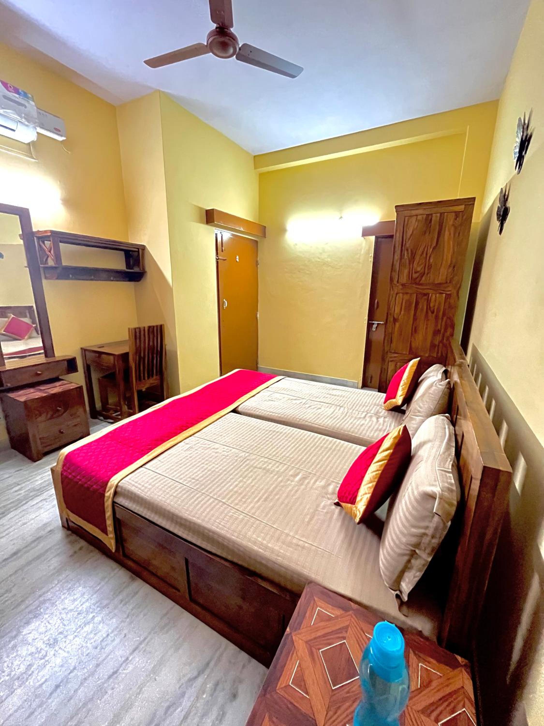 Superior Deluxe Double or Twin Room