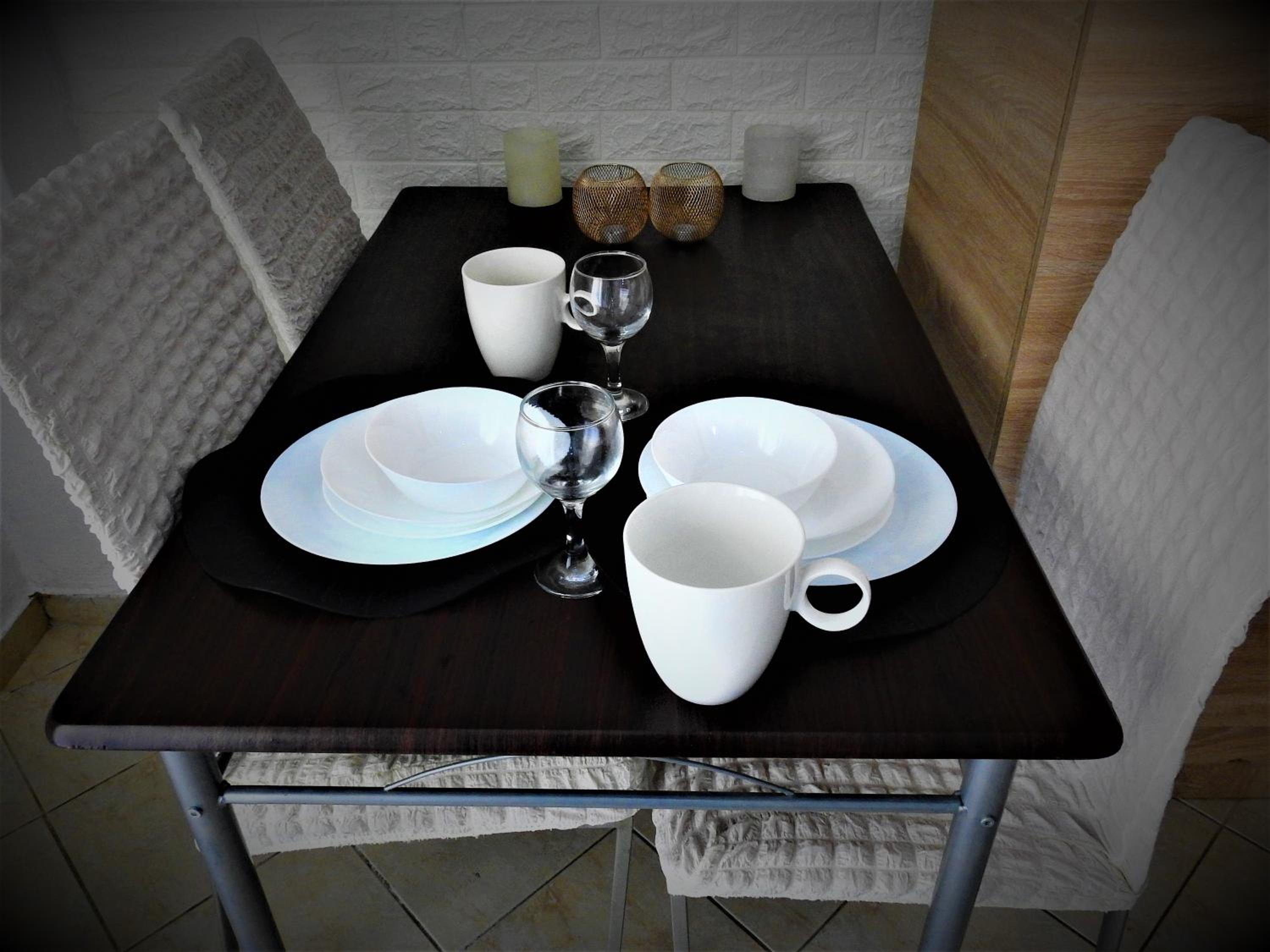 Studio Apartment - Photo 13