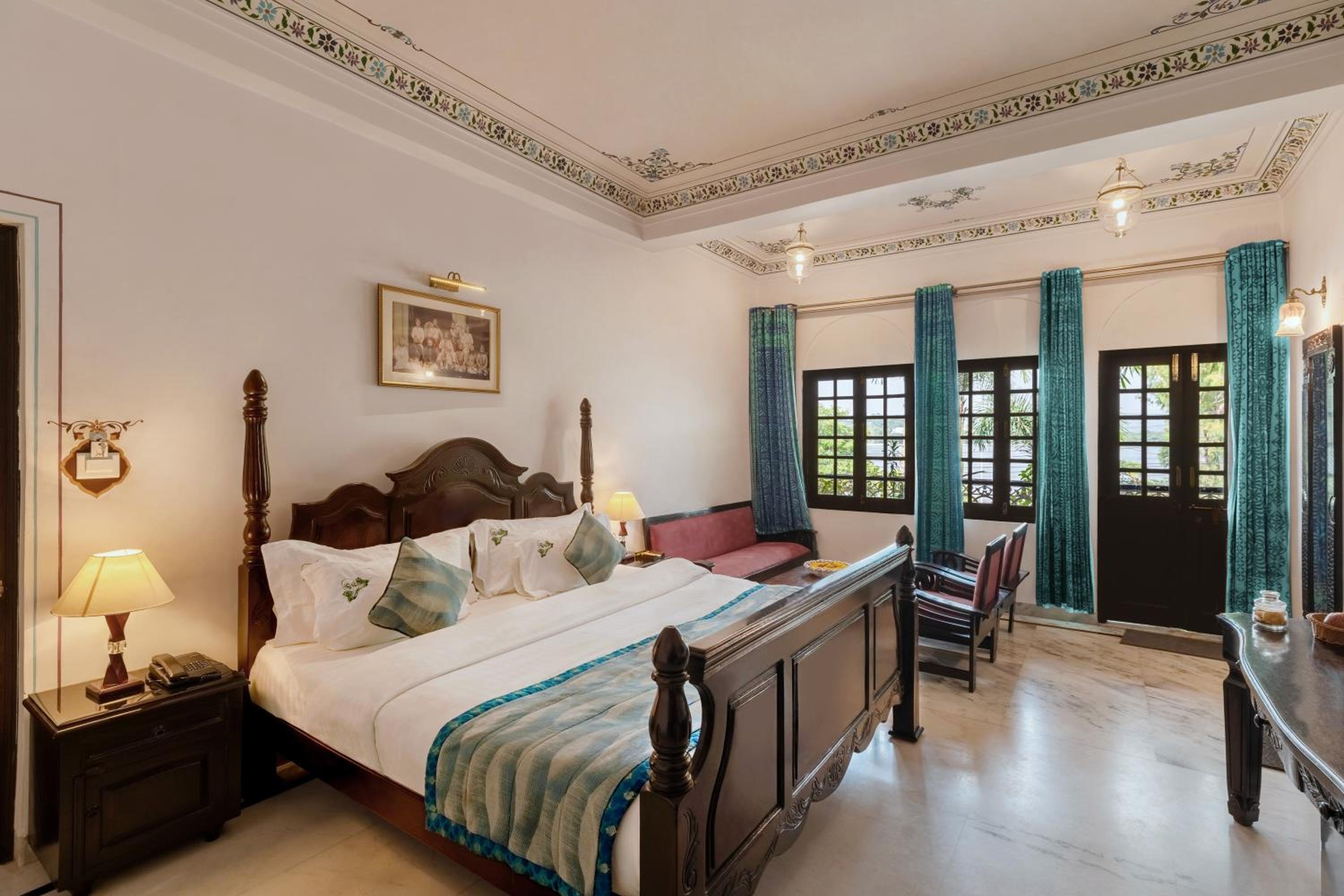 King Room with Lake View