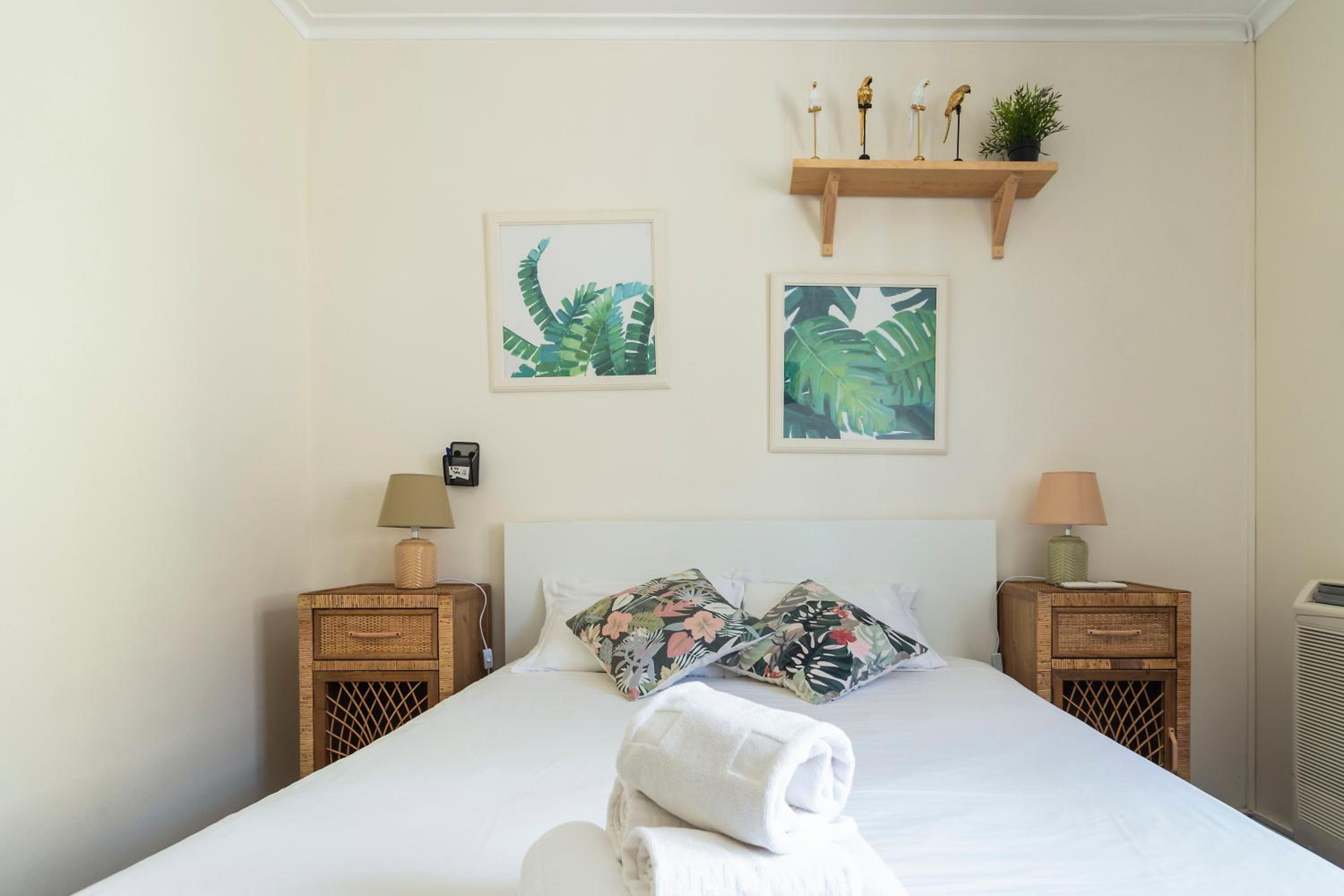 Double Room with Shared Bathroom photo 1