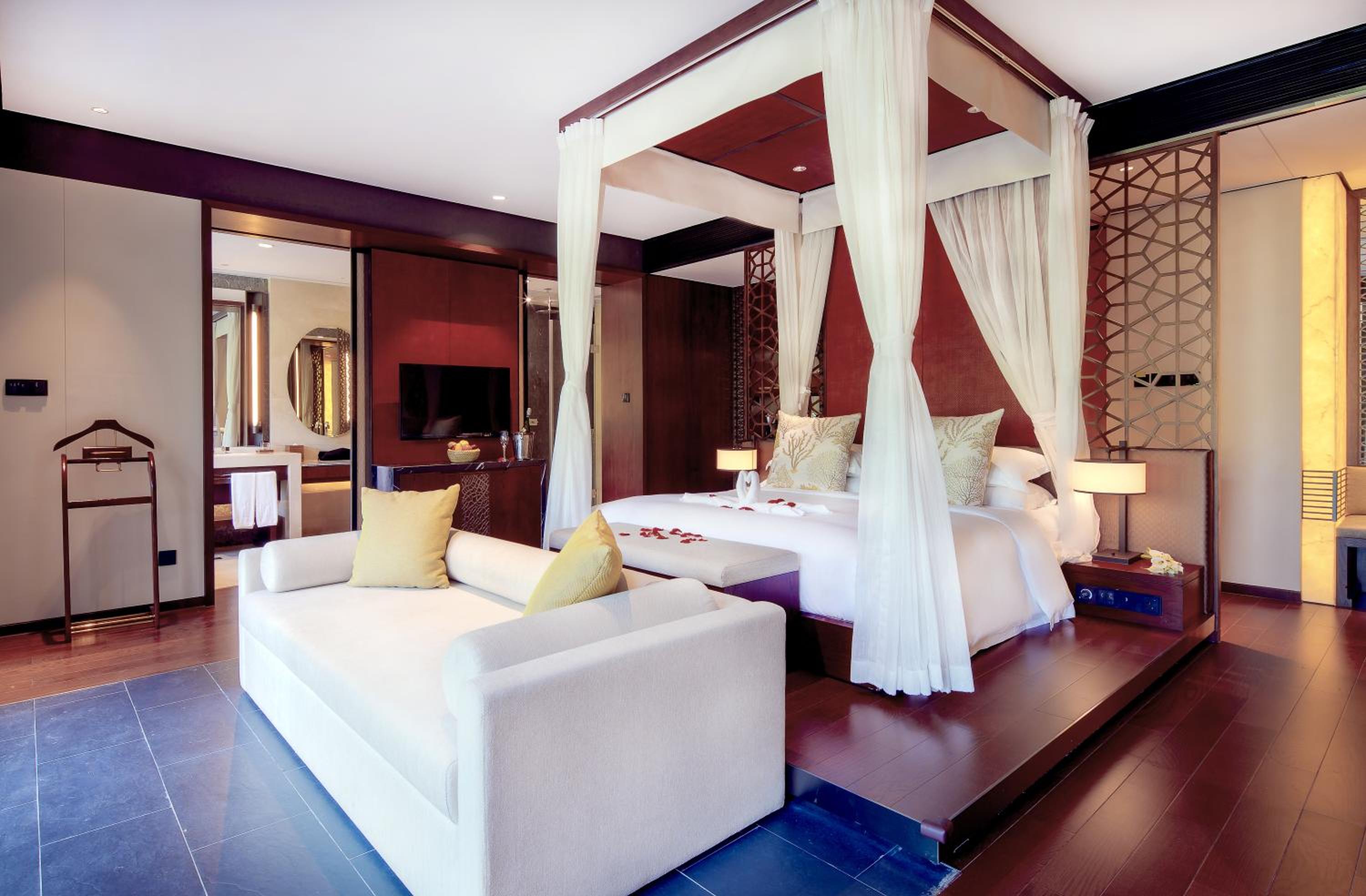 One Bedroom Suite - Free Minibar Per Stay photo 1