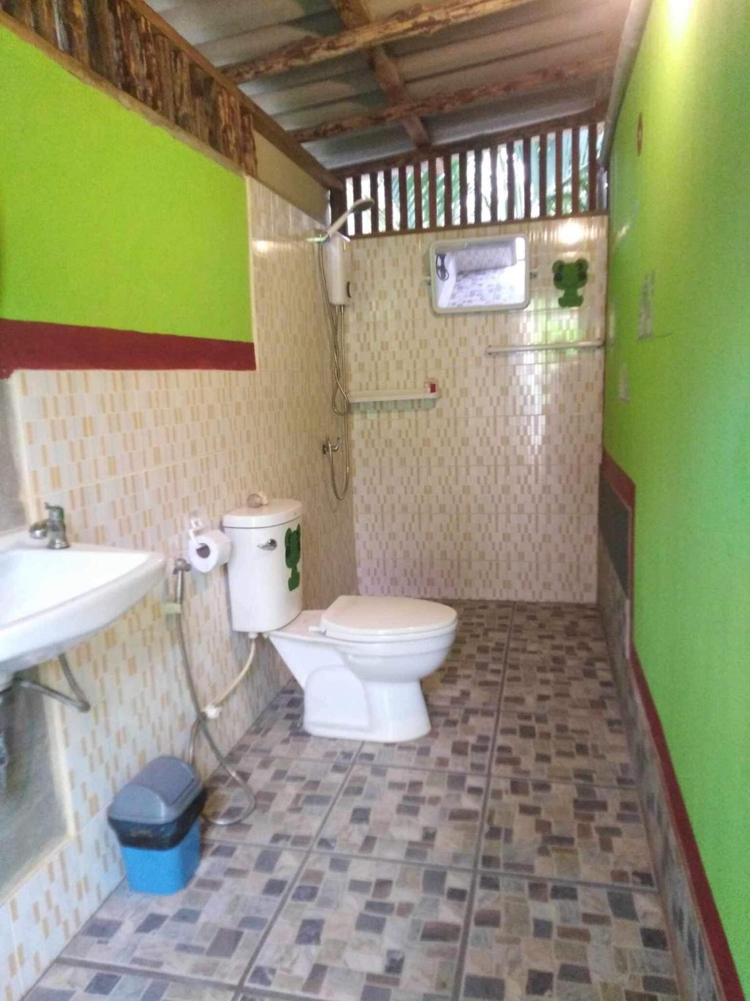 Deluxe Bungalow - Photo 2