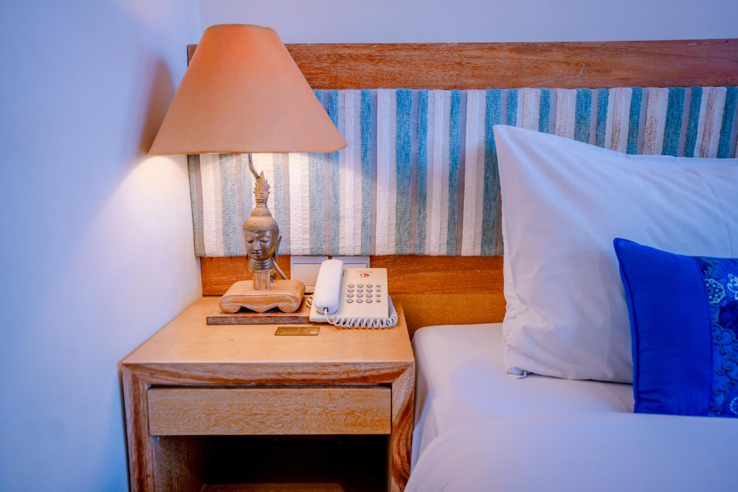 Deluxe Double or Twin Room - Photo 7