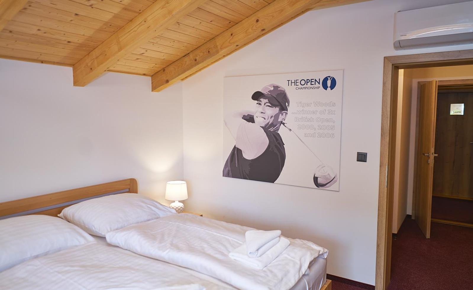Double Room with Private Bathroom photo 1