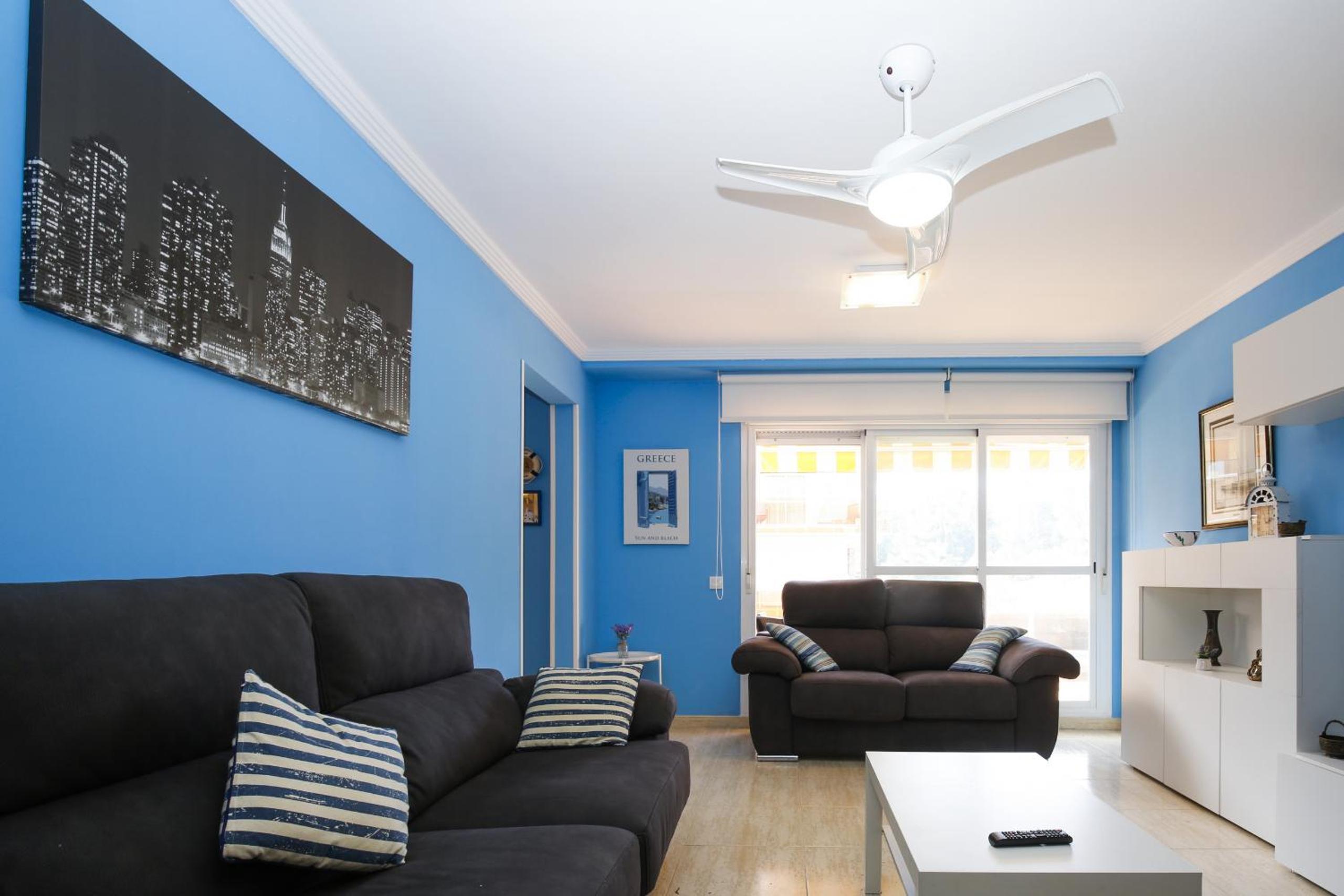 Apartamento con Balcón