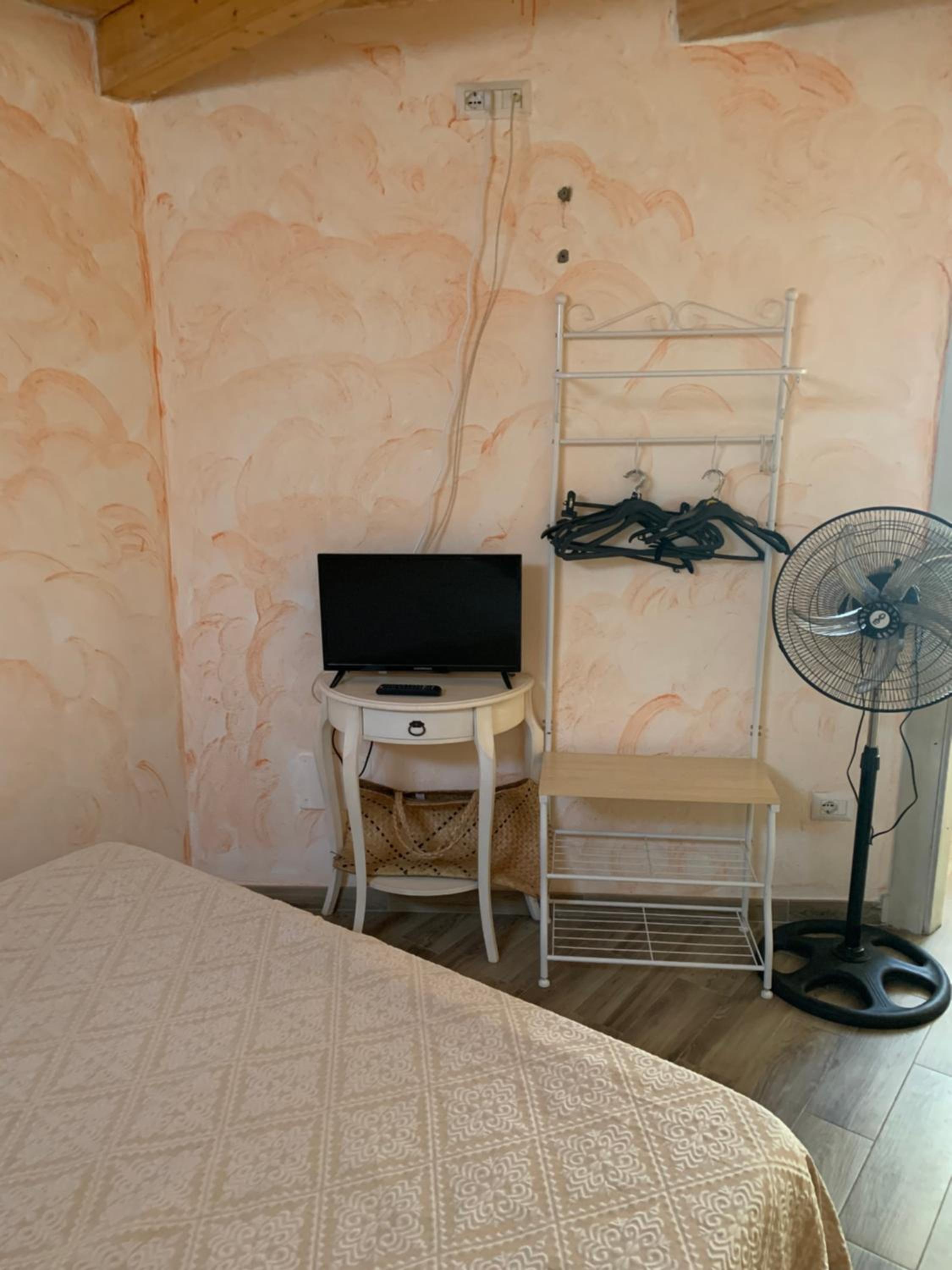 Large Double Room