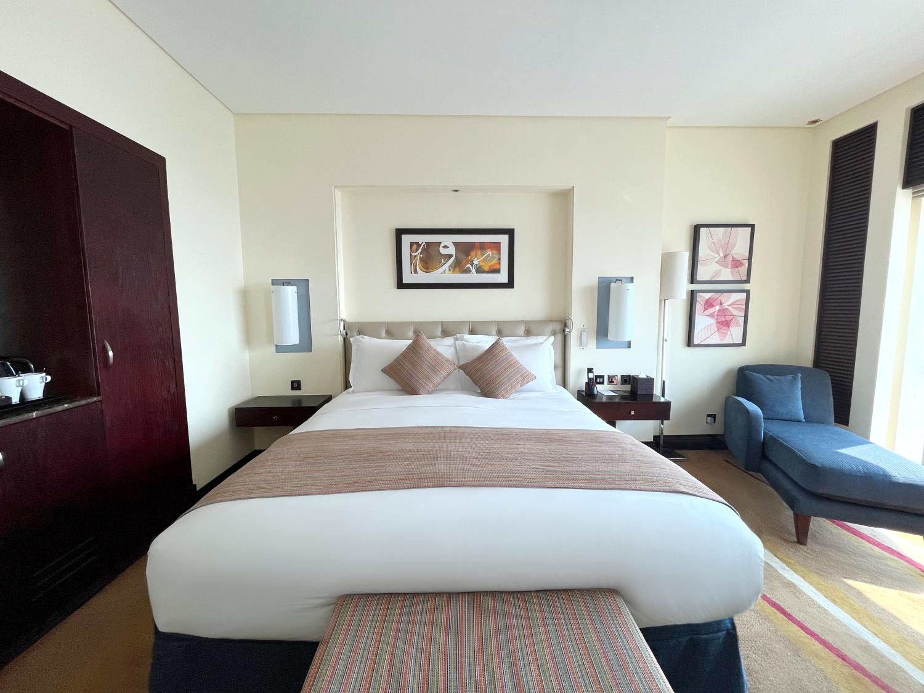 Luxury Room 1 Queen Bed - Sea View - Photo 9