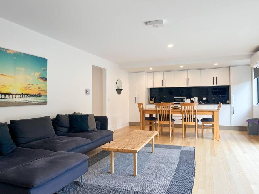 Two-Bedroom Apartment photo 1