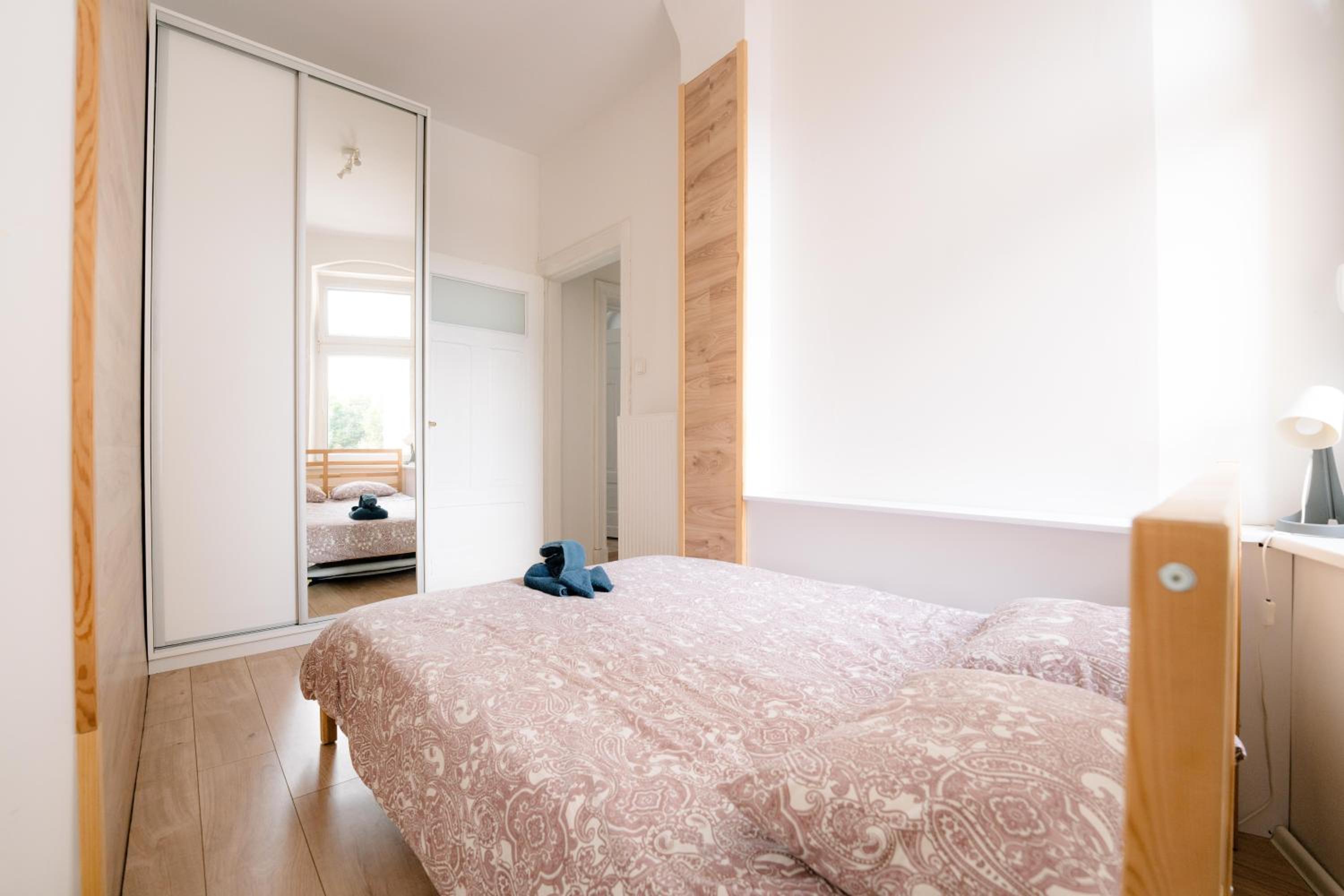 One-Bedroom Apartment - Photo 9