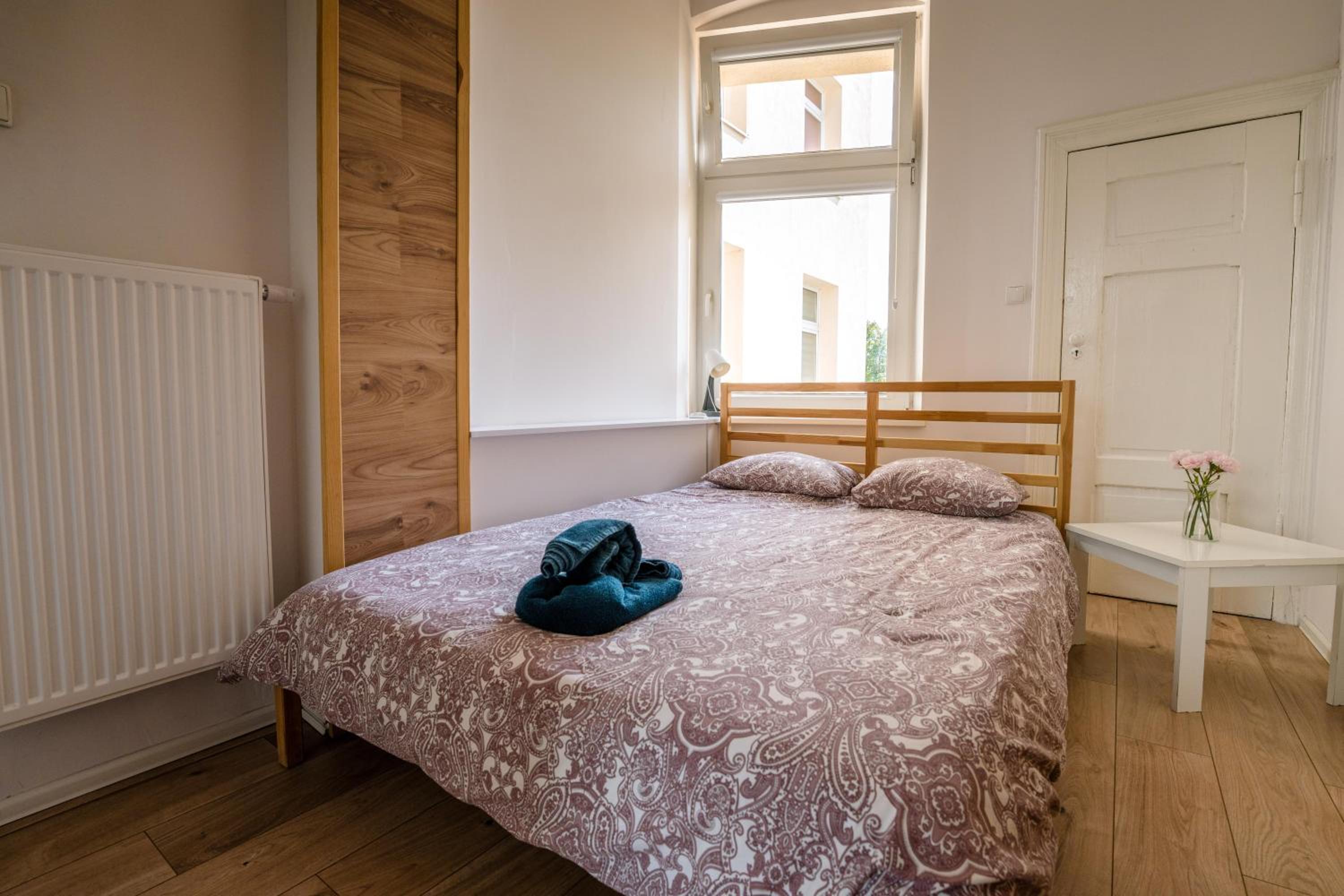 One-Bedroom Apartment - Photo 17