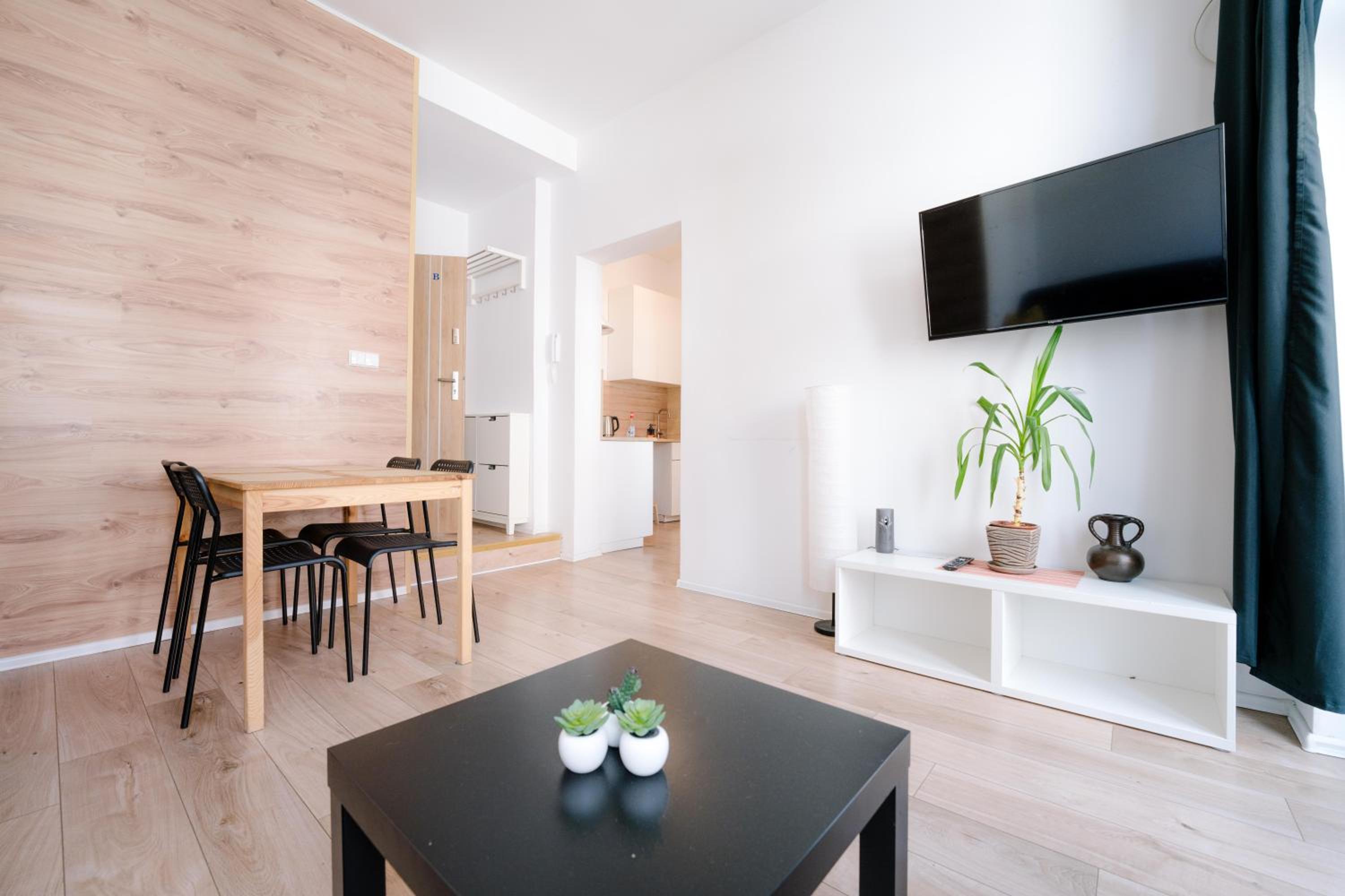 One-Bedroom Apartment - Photo 29