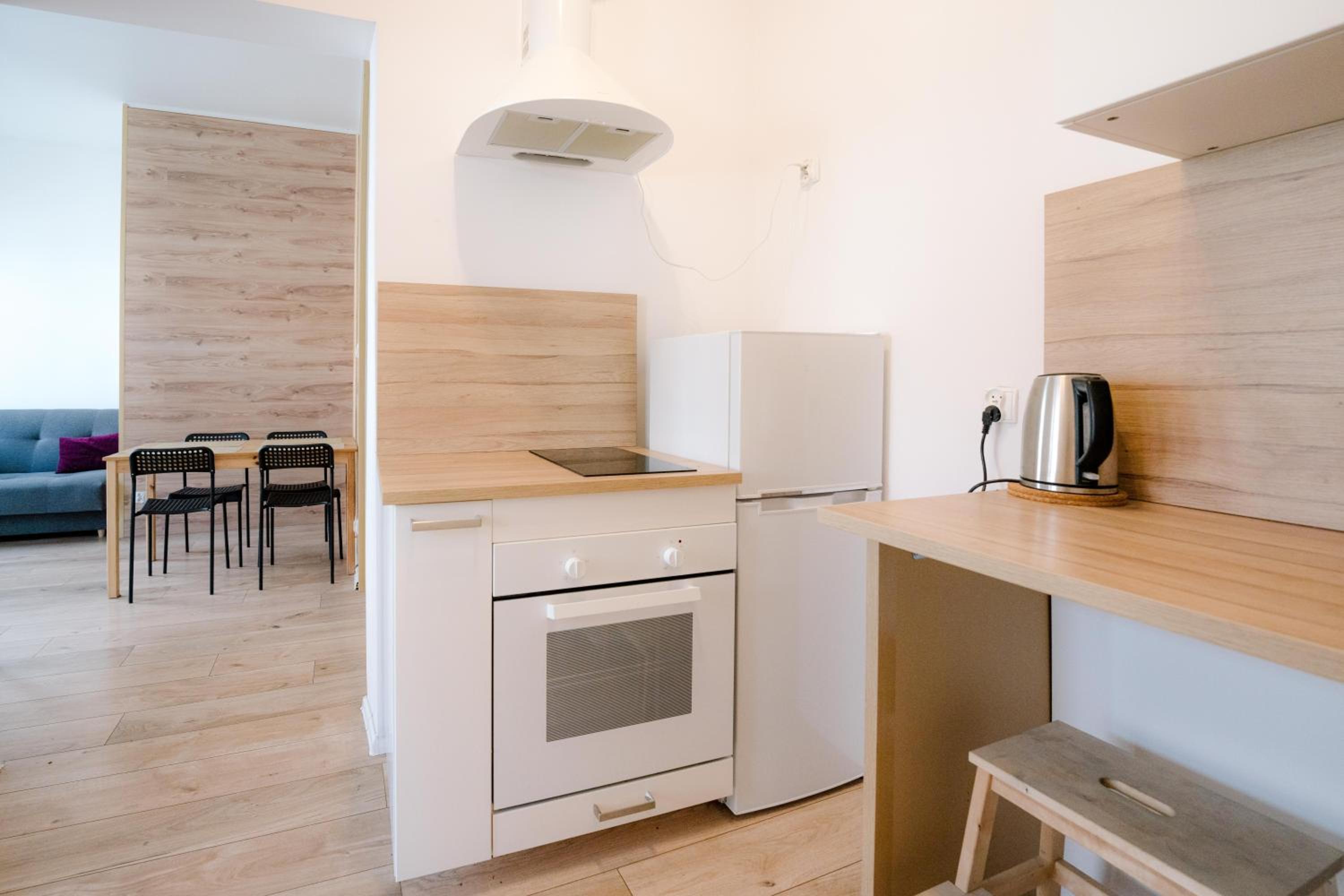 One-Bedroom Apartment - Photo 40