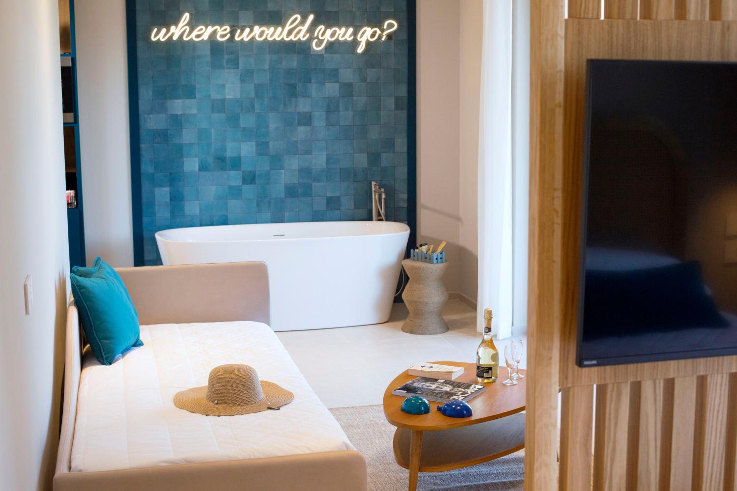 Triple Room with Balcony