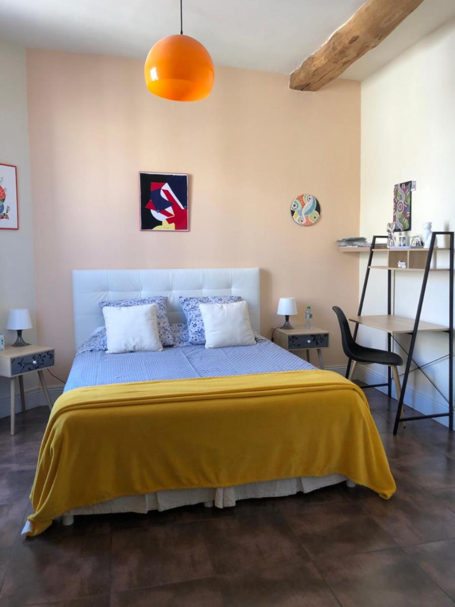 Large Double or Twin Room photo 1