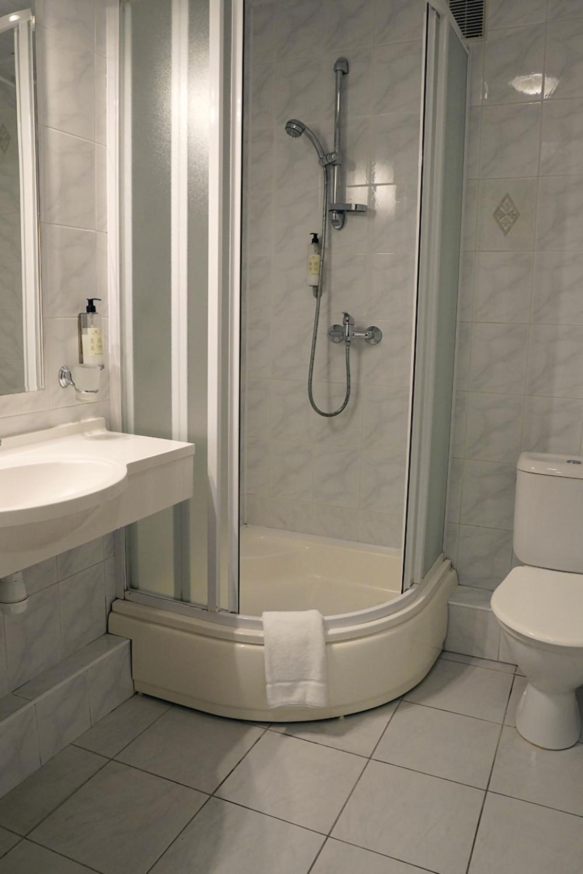 Two-story Deluxe Suite without a Balcony with Spa access