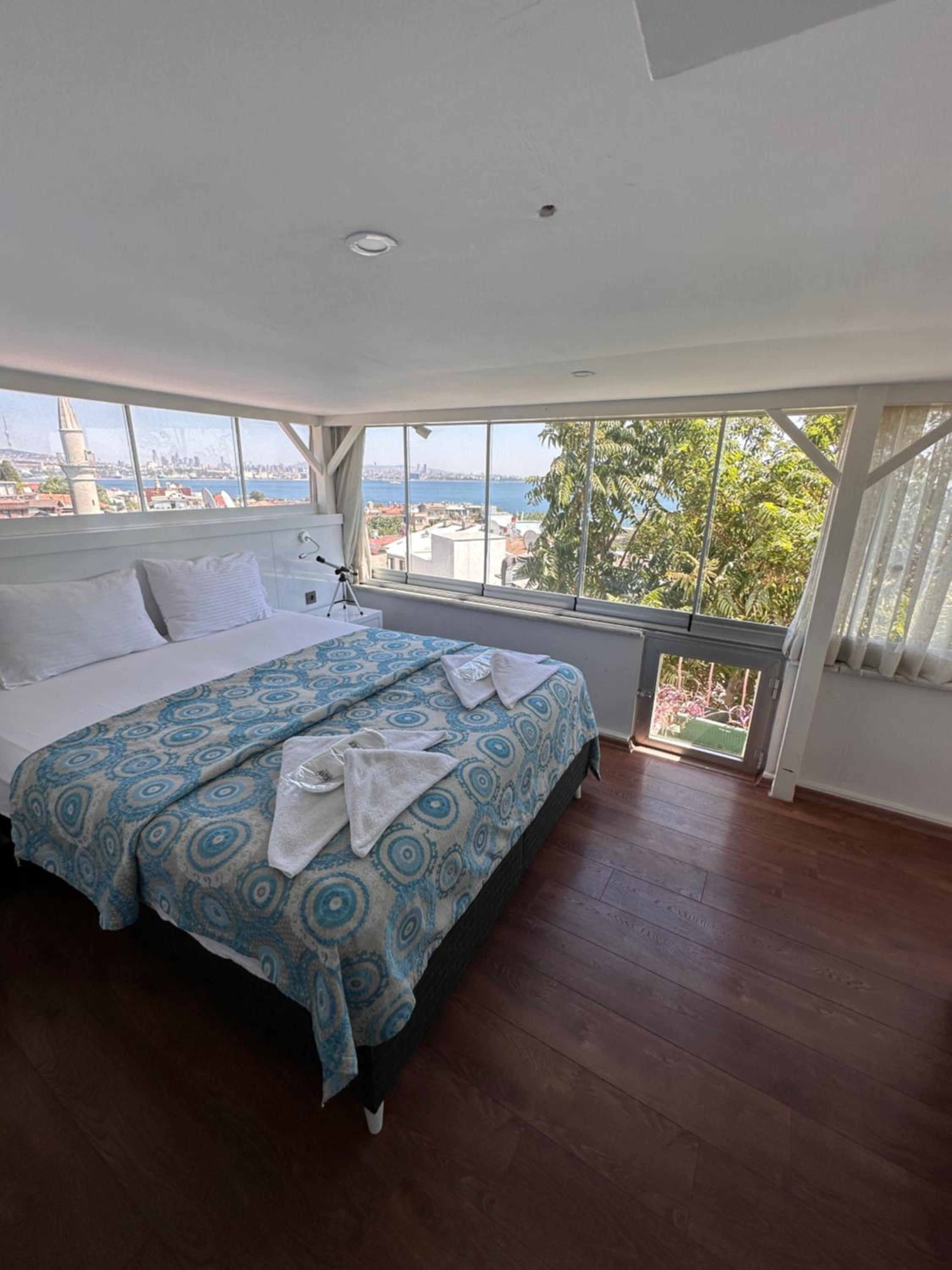 Double Room with Sea View photo 1
