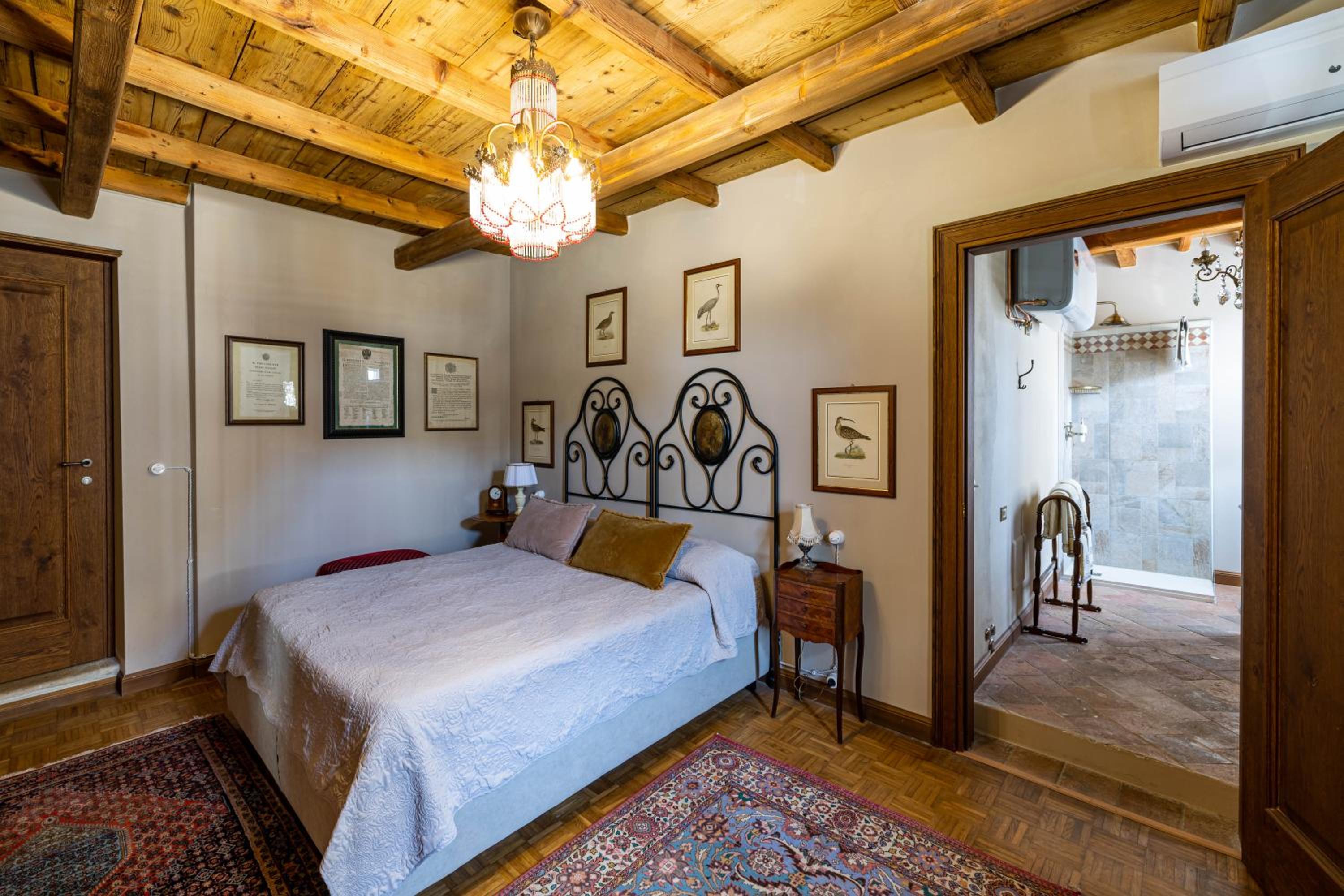 Double Room With Private Bathroom
