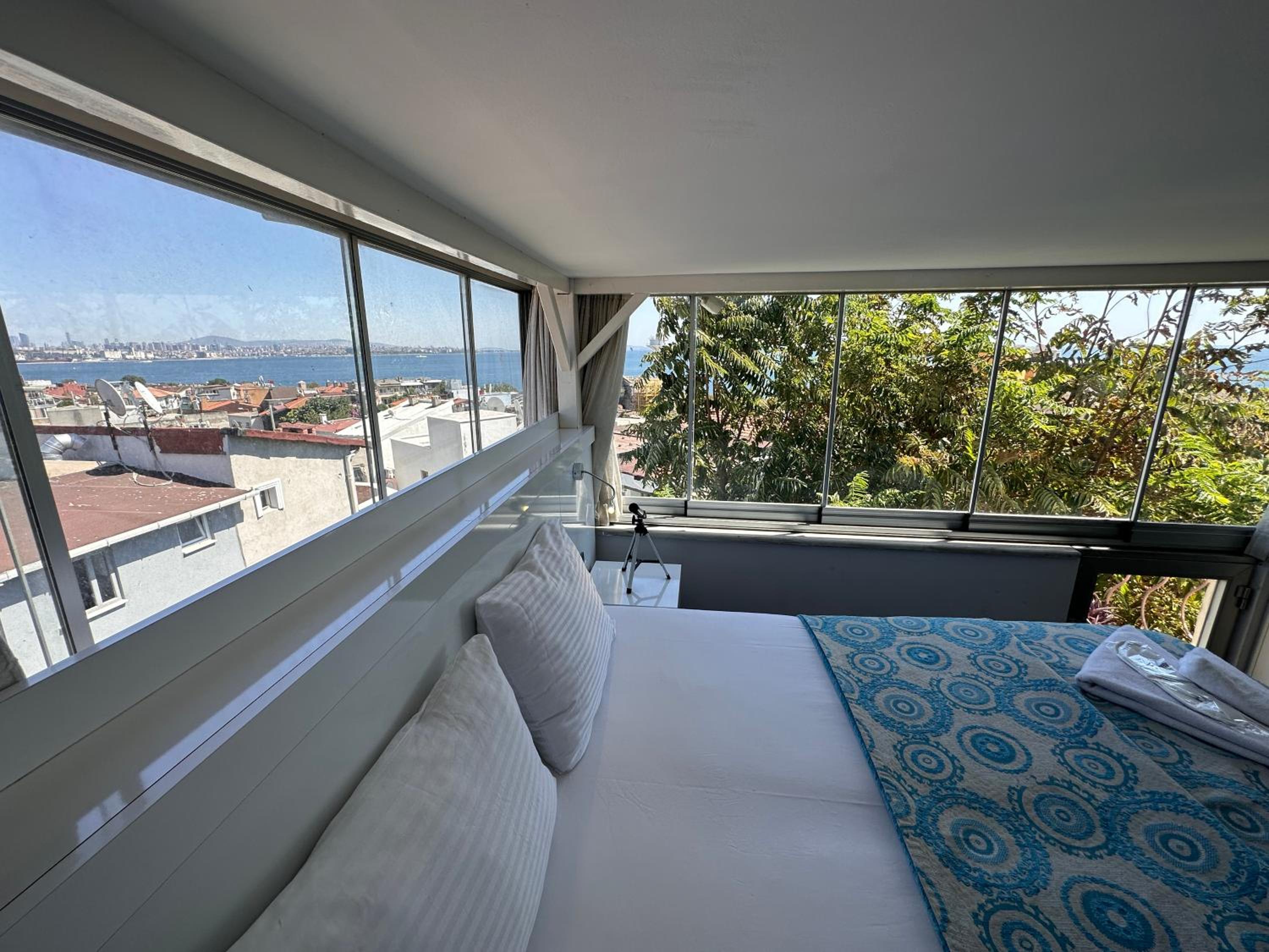 Double Room with Sea View photo 3