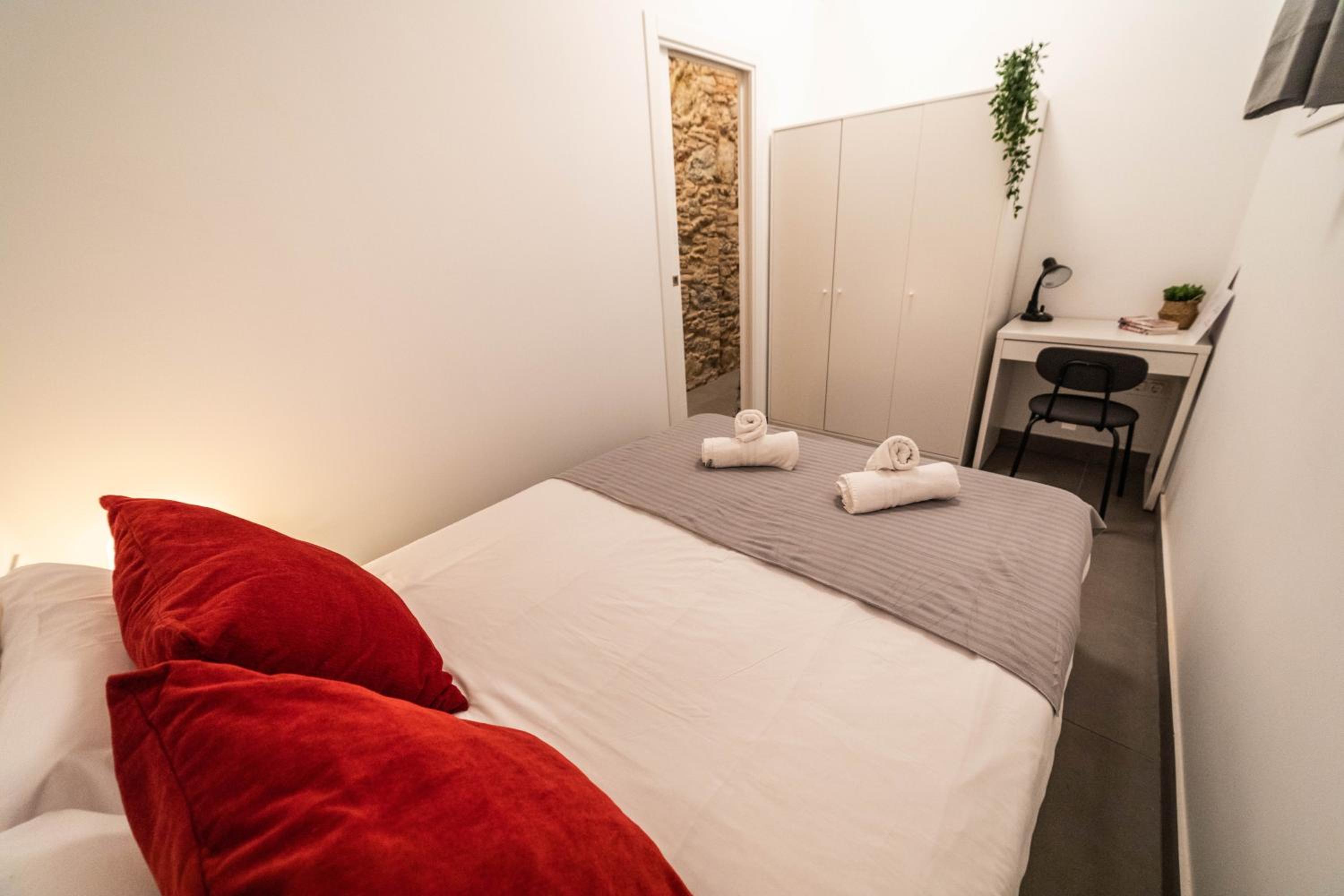 Deluxe Apartment photo 2