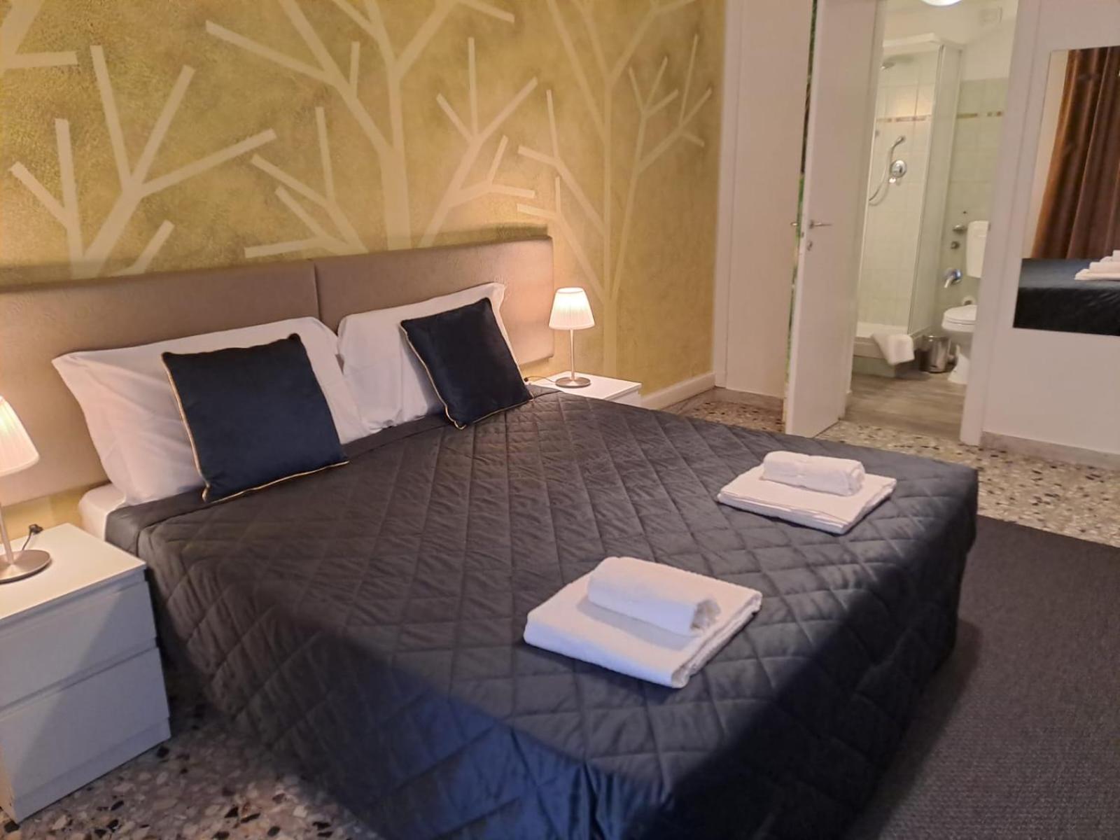 Triple Room with Private External Bathroom