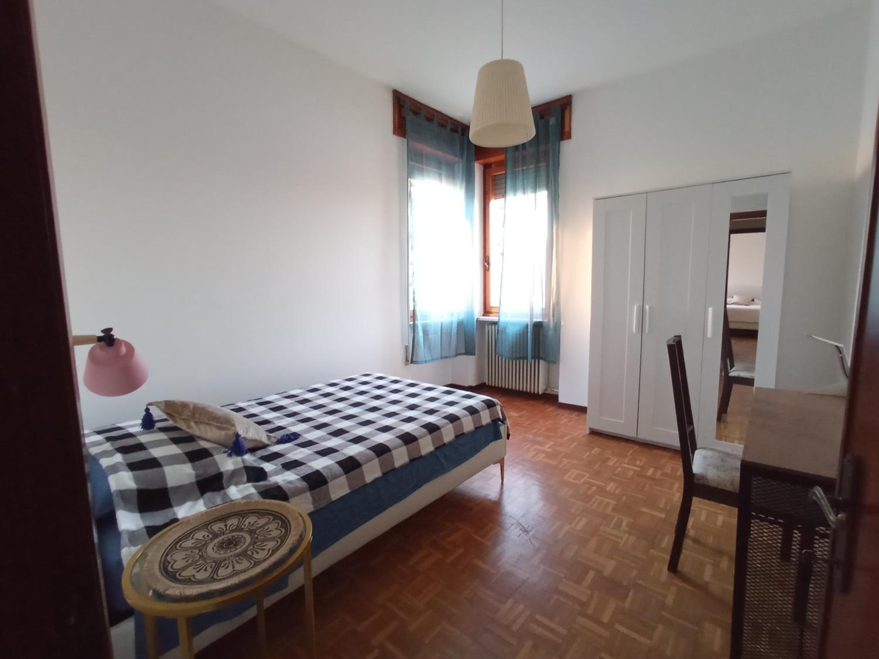 Single Room with Shared Bathroom