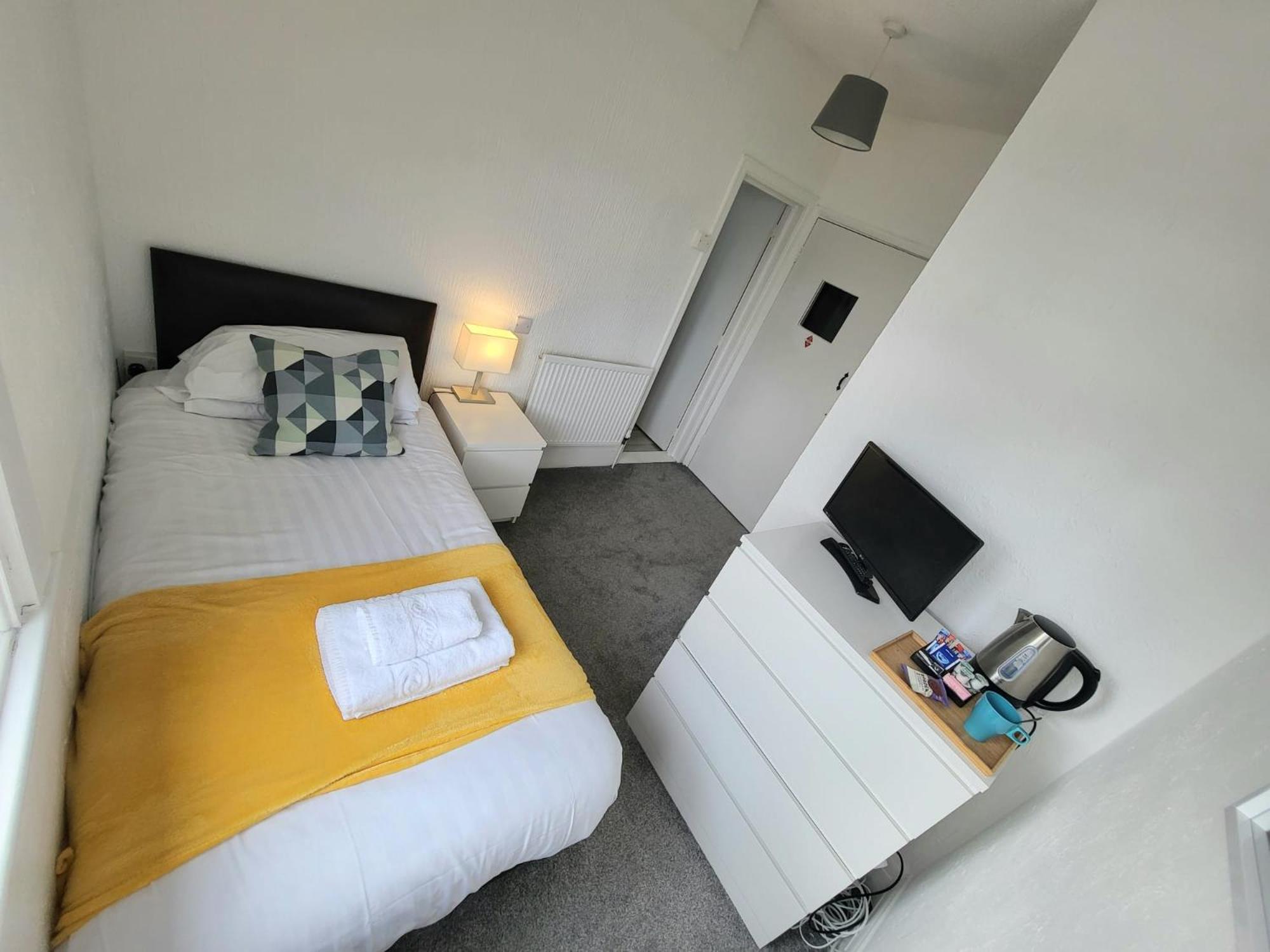 Budget Single Room photo 1