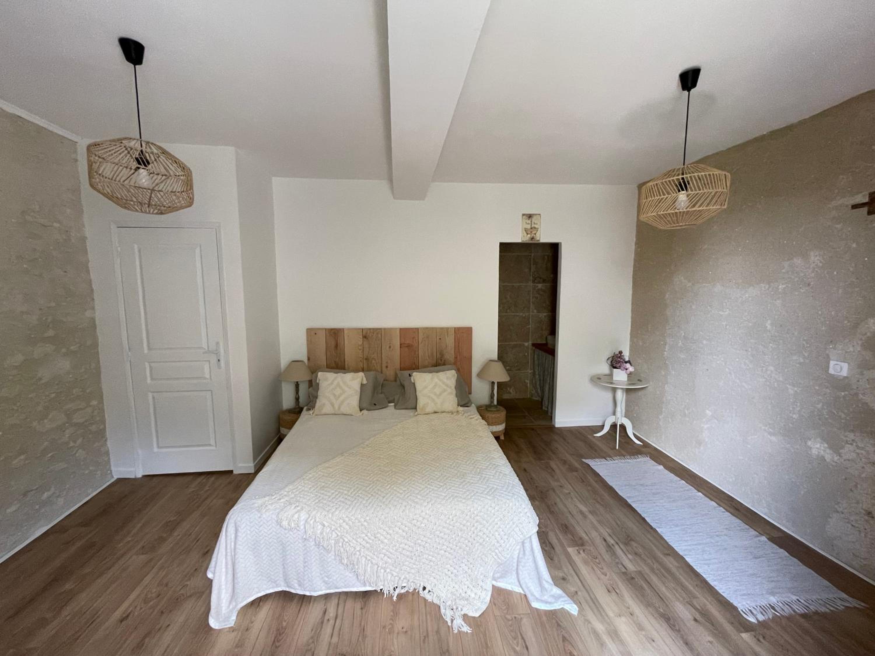 Double Room with Extra Bed photo 1