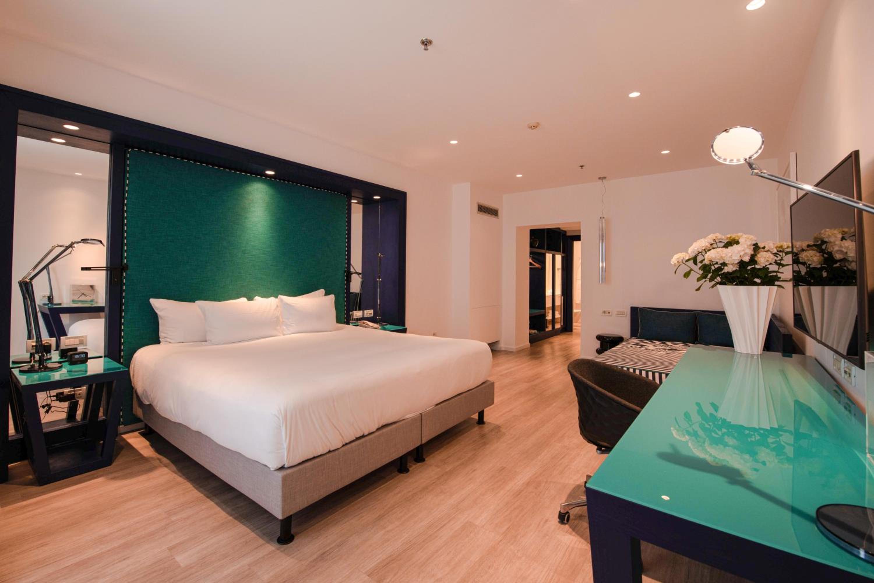Executive Quadruple Room with Sea View