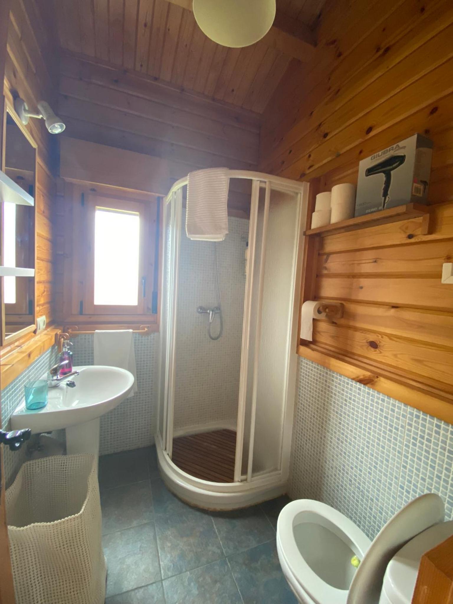 Two-Bedroom House photo 3