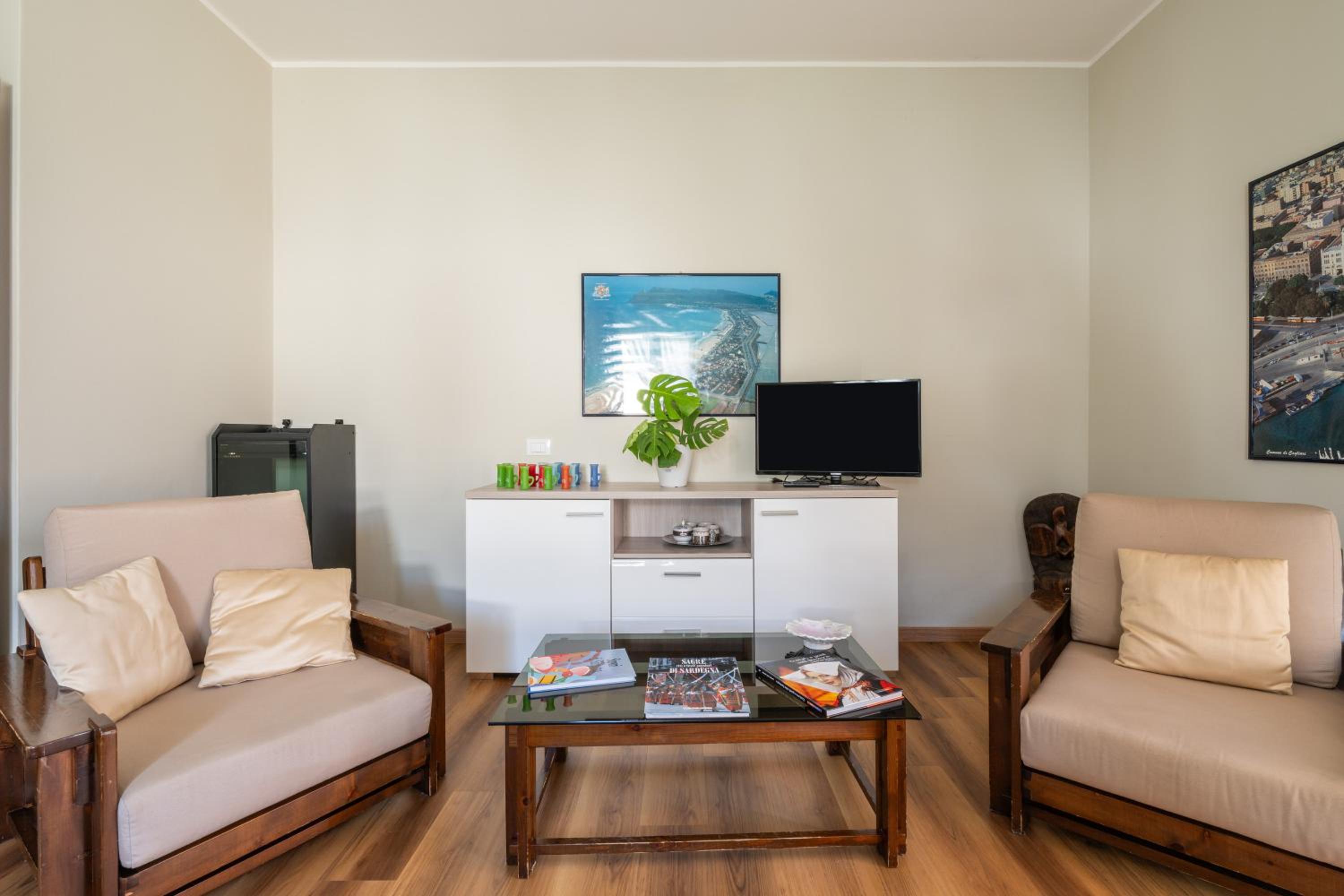 Two-Bedroom Superior Apartment photo 1