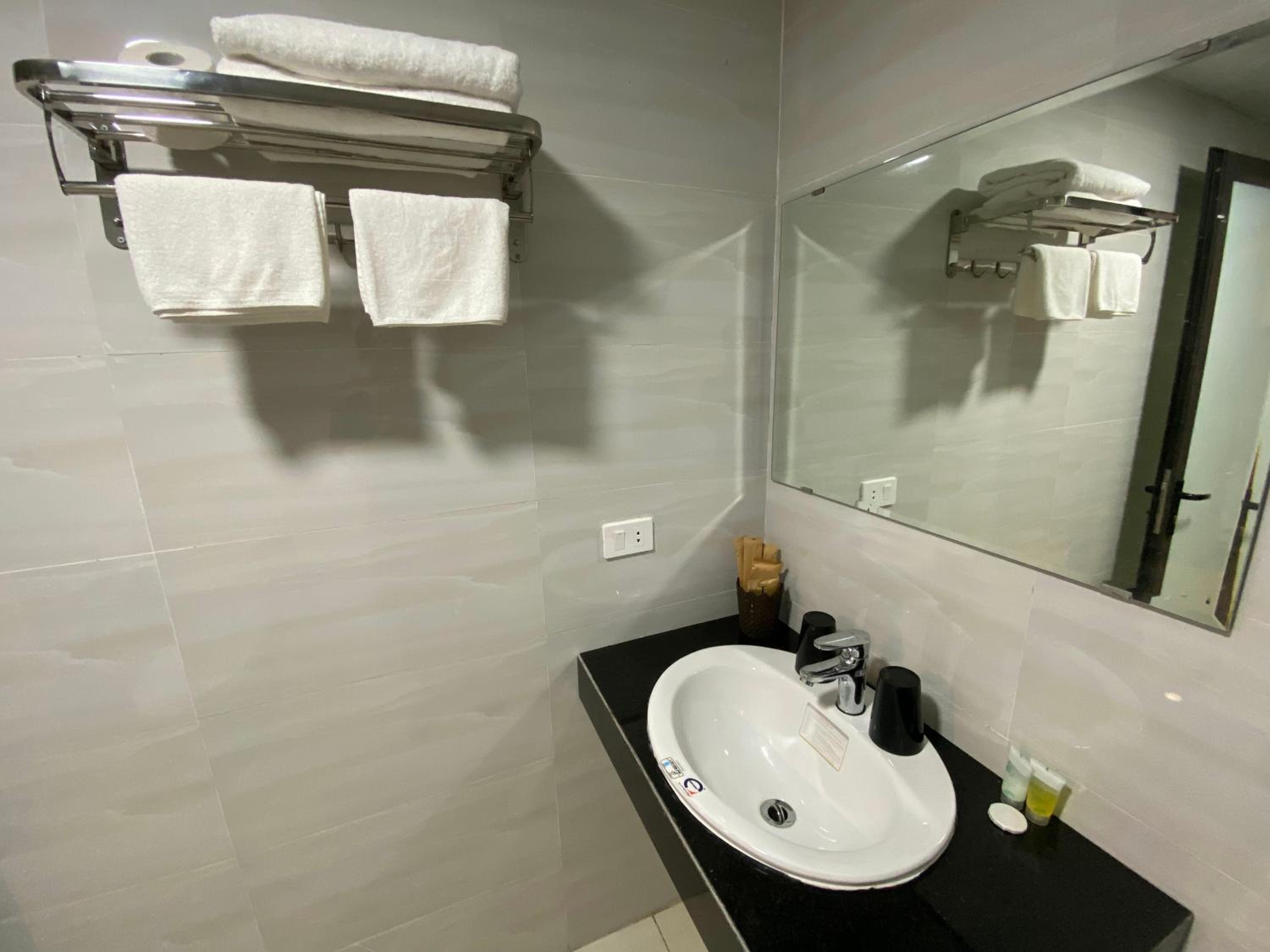 Double Room with Private Bathroom photo 3