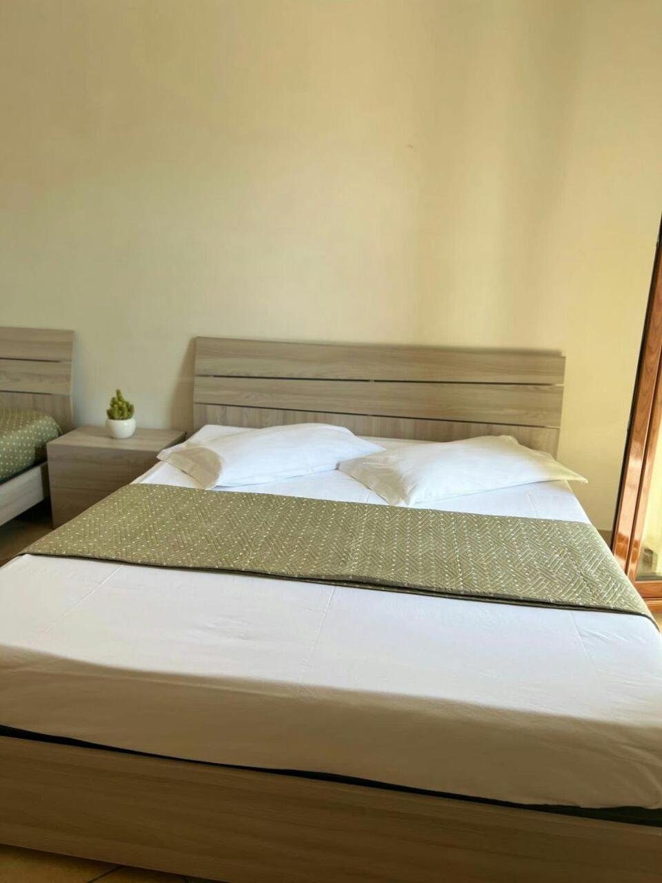 Triple Room With Mountain View