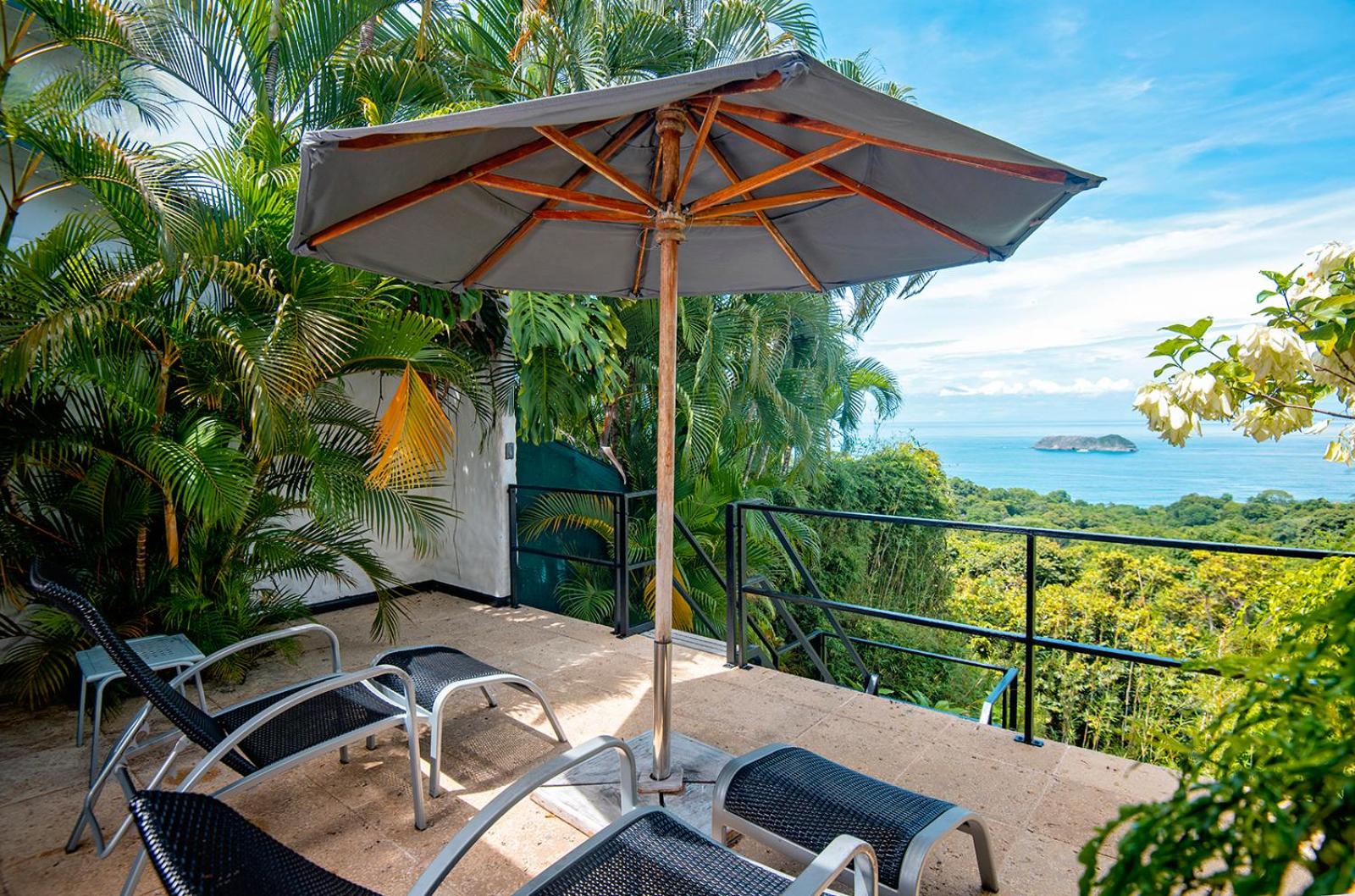 Villa with Sea View - Photo 8