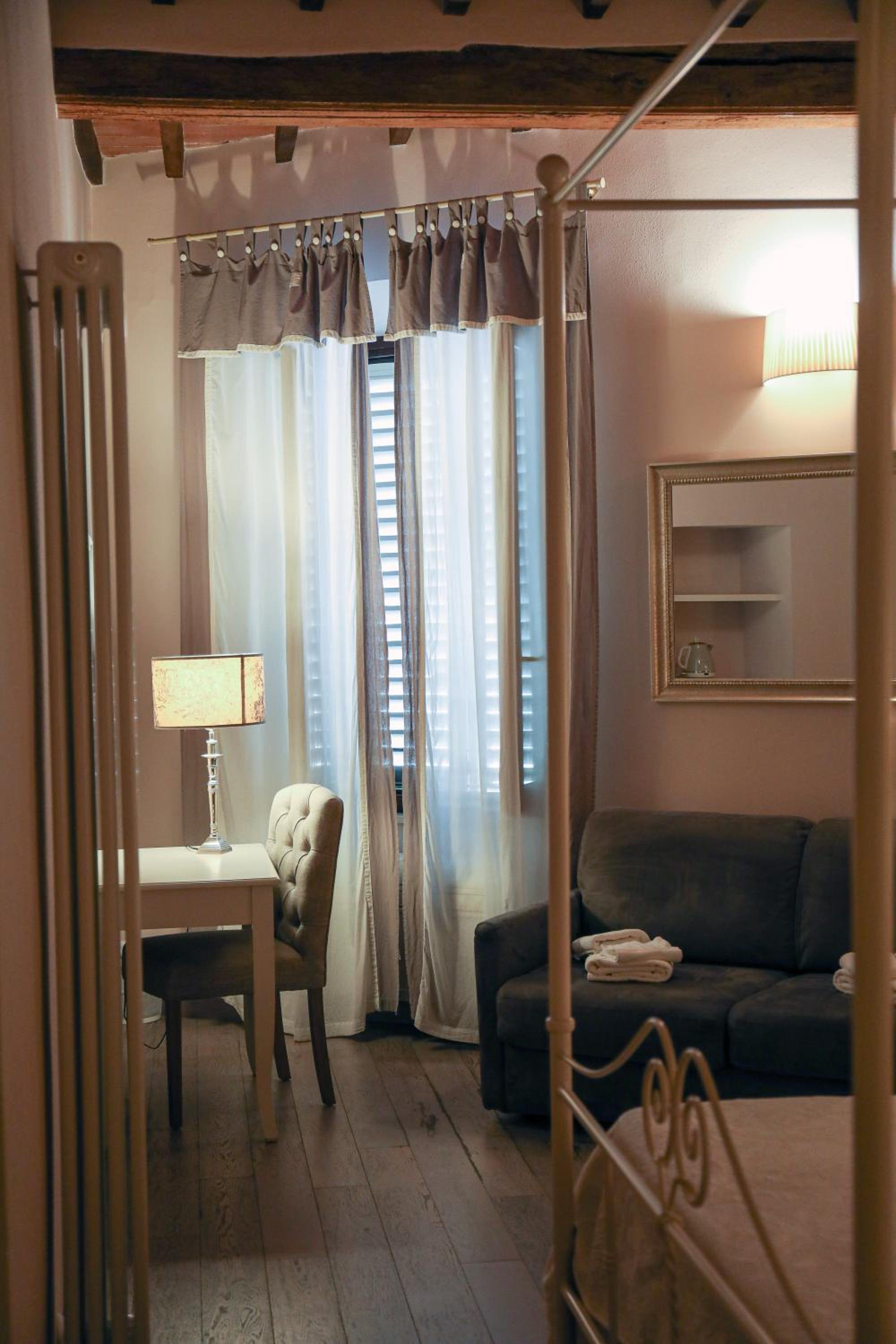 Superior Double Room - Photo 6