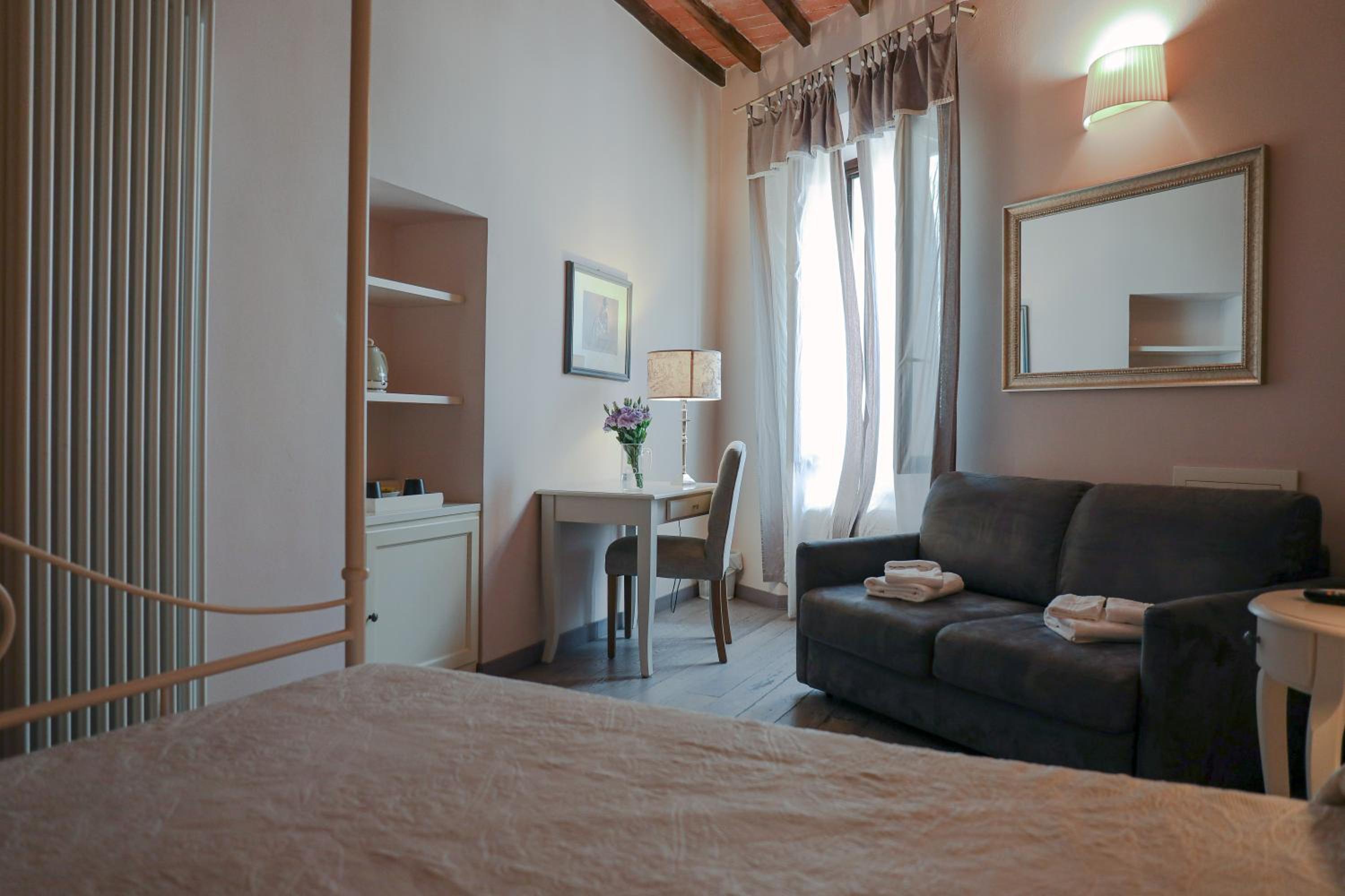 Superior Double Room - Photo 4