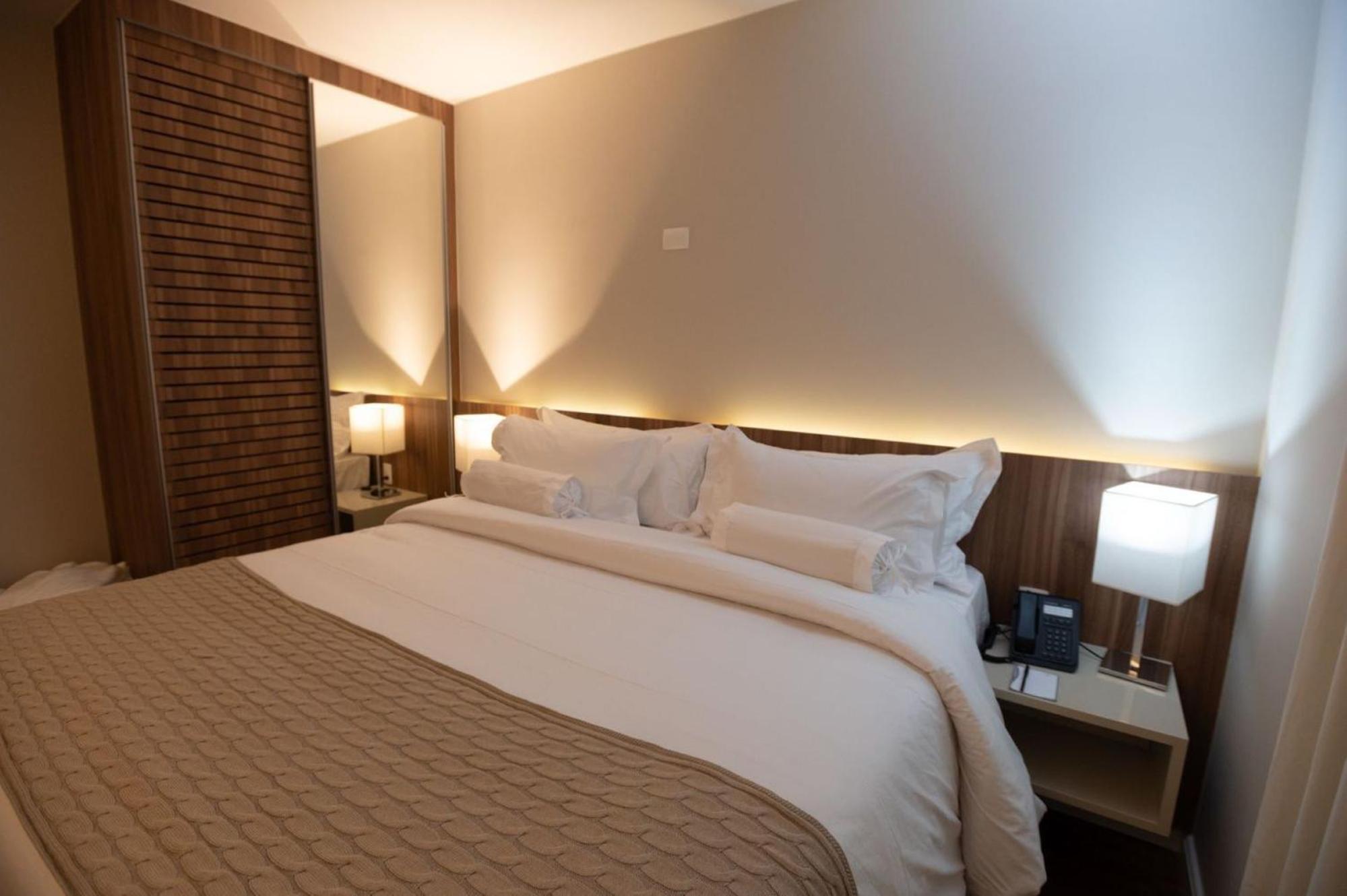 Double Executive Suite with King Bed