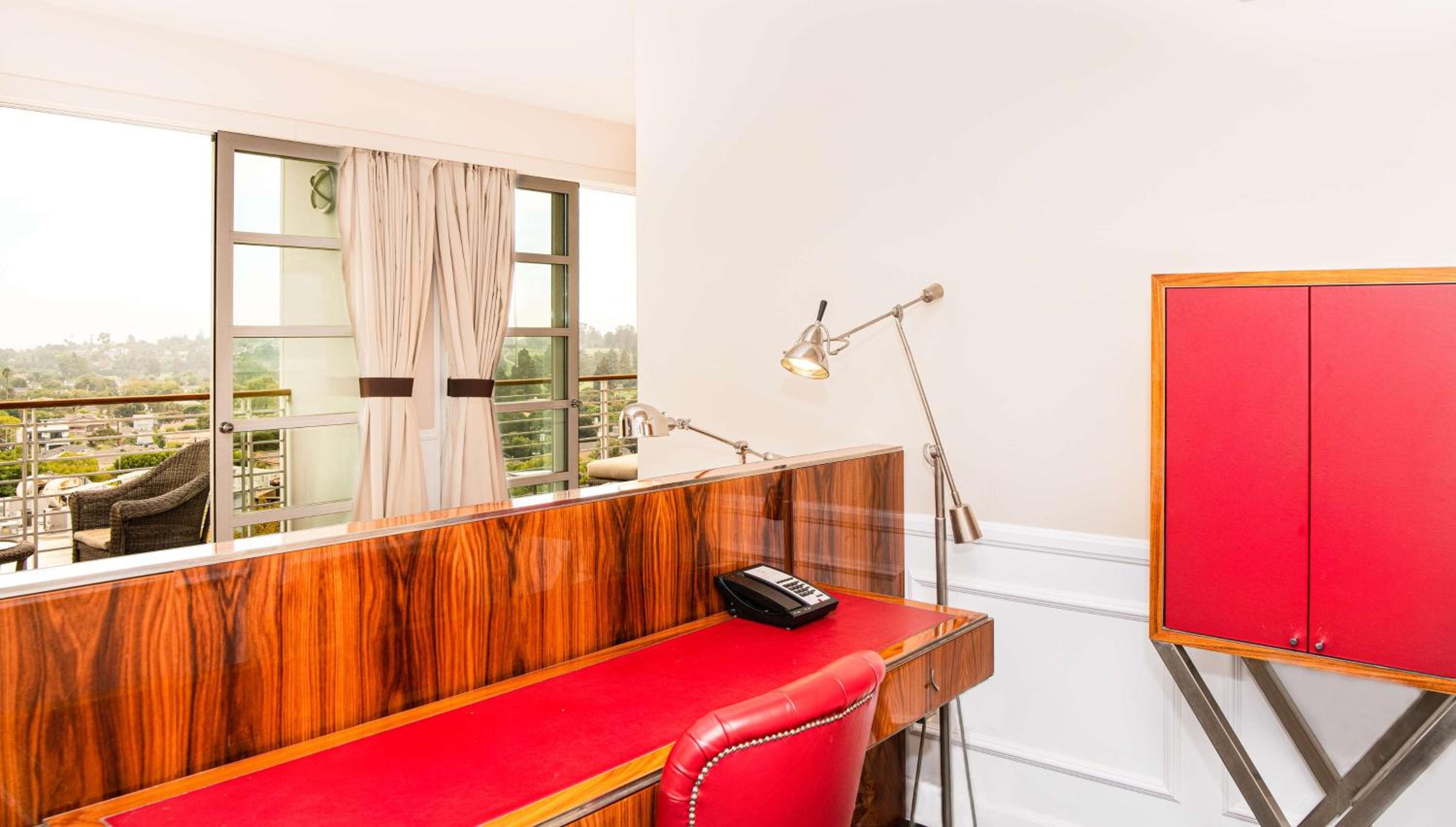 Los Angeles Suite