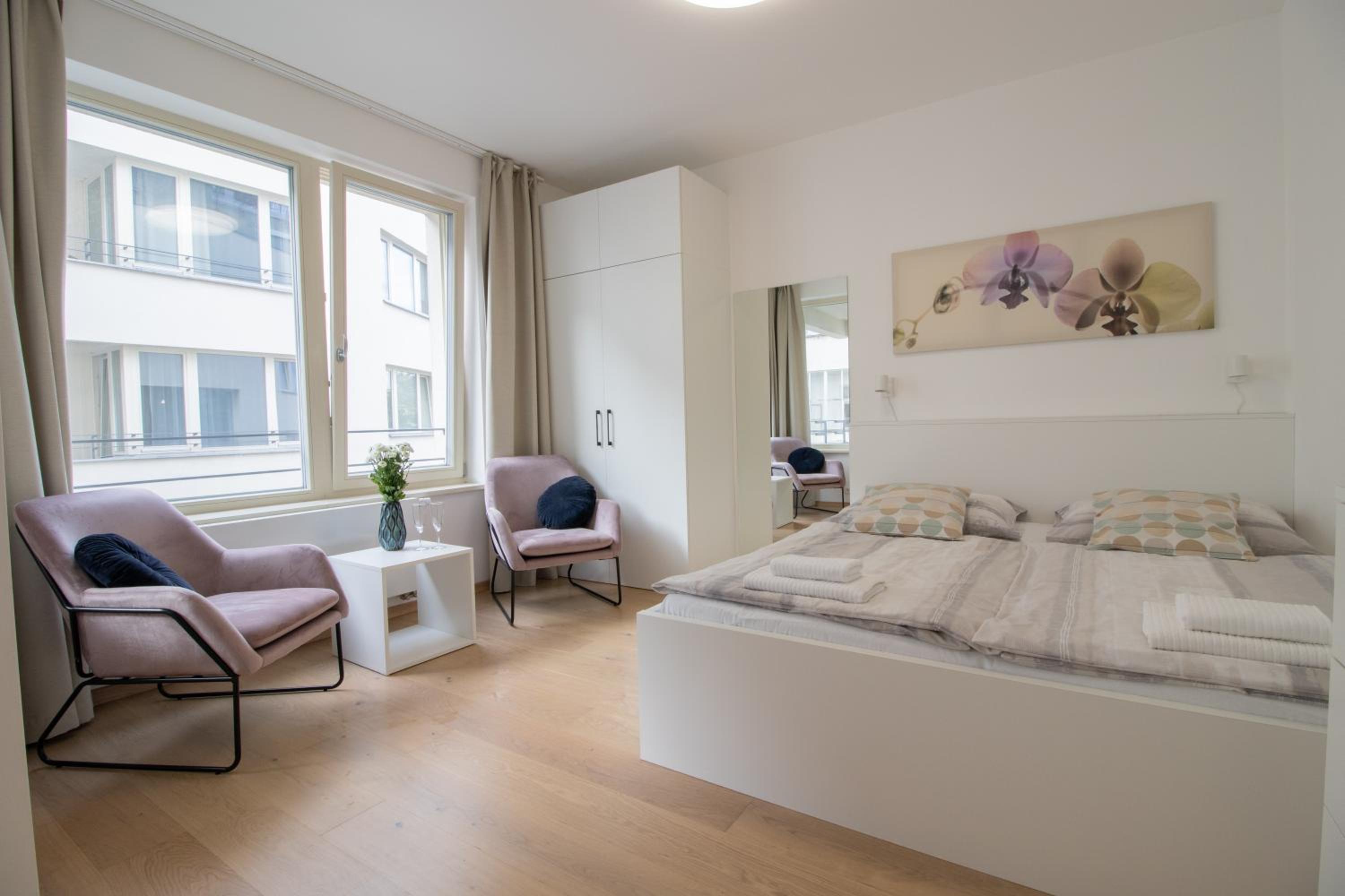 Apartment with Balcony