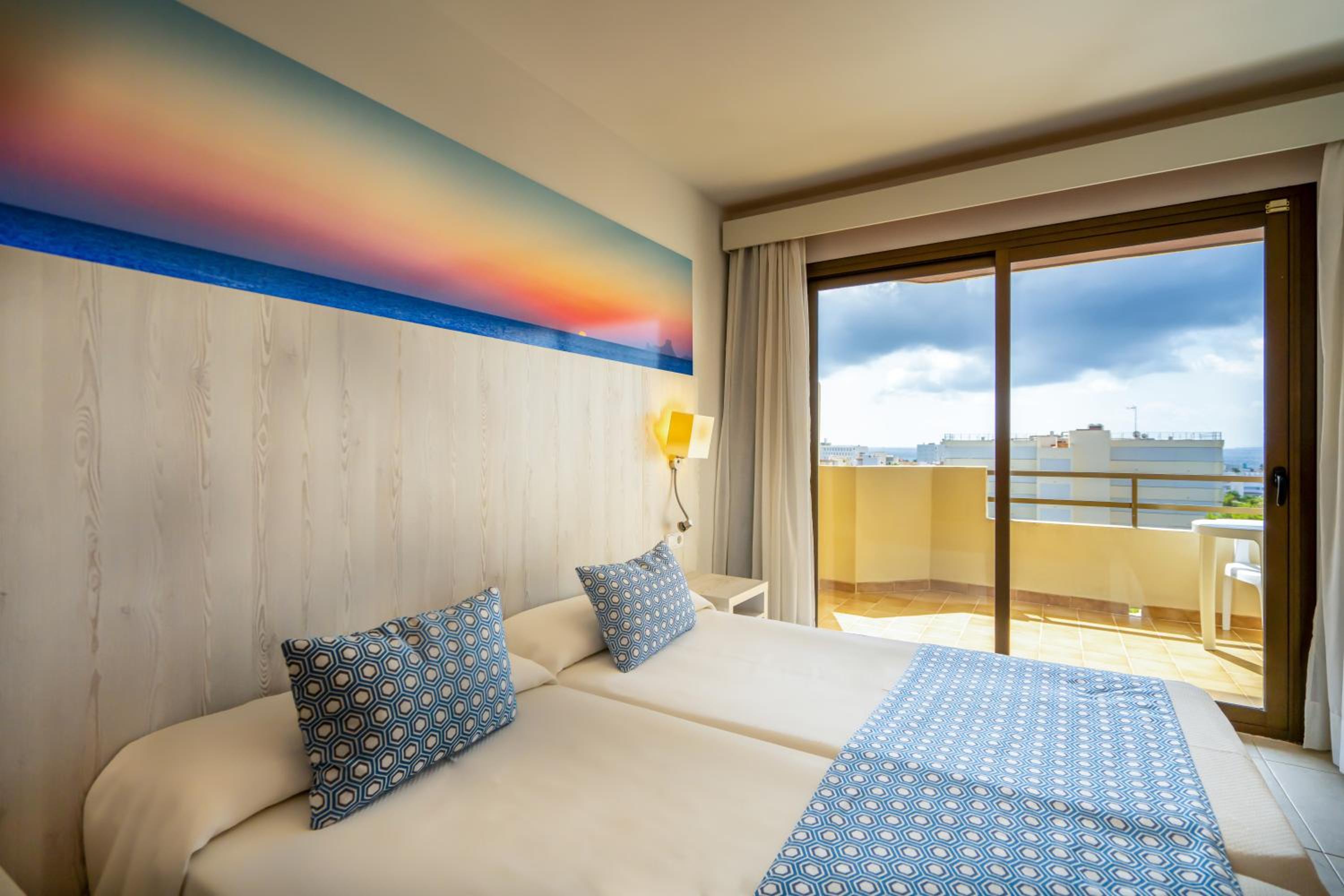 Twin Room photo 2