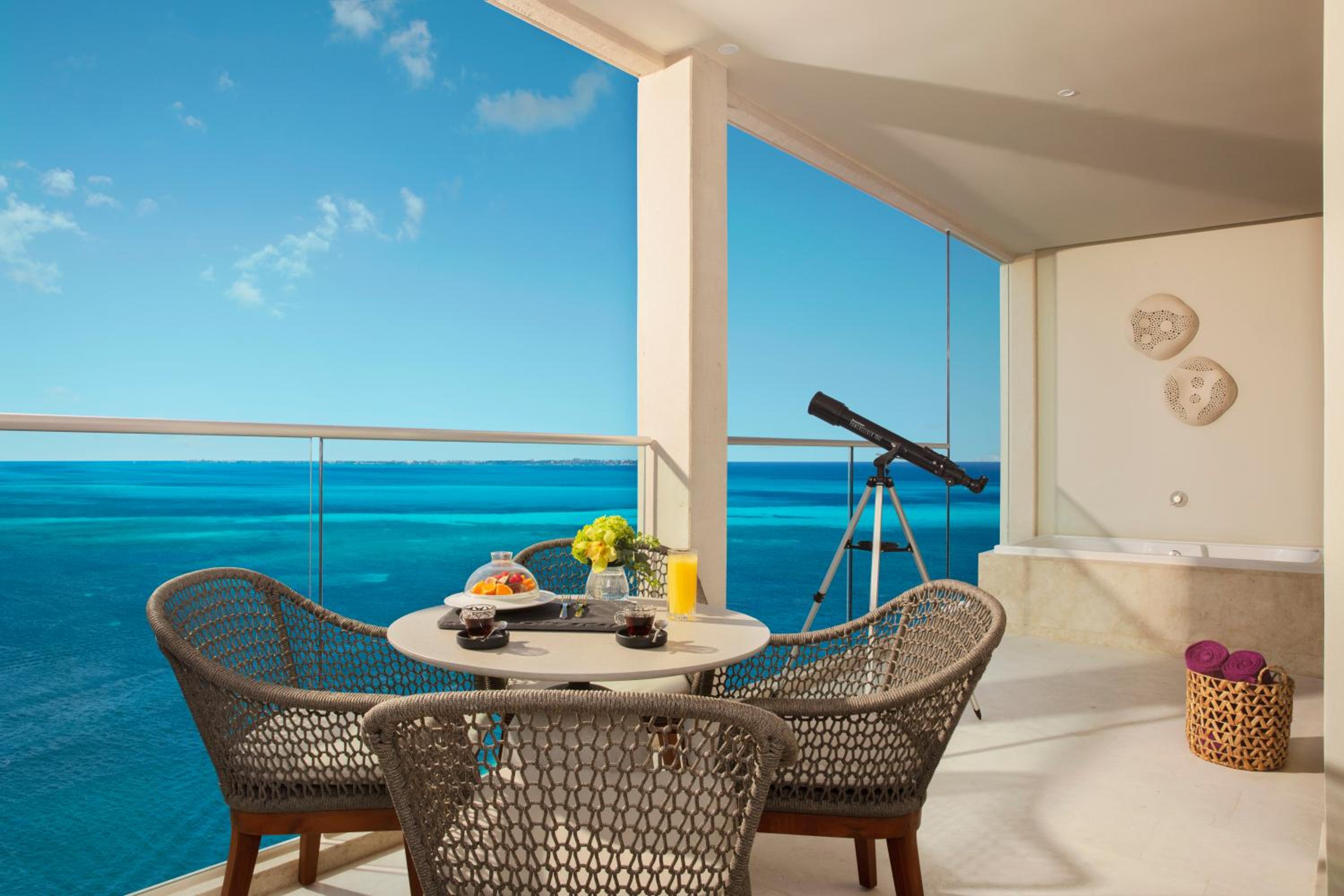 Xhale Club Master Suite Ocean Front King - Photo 2