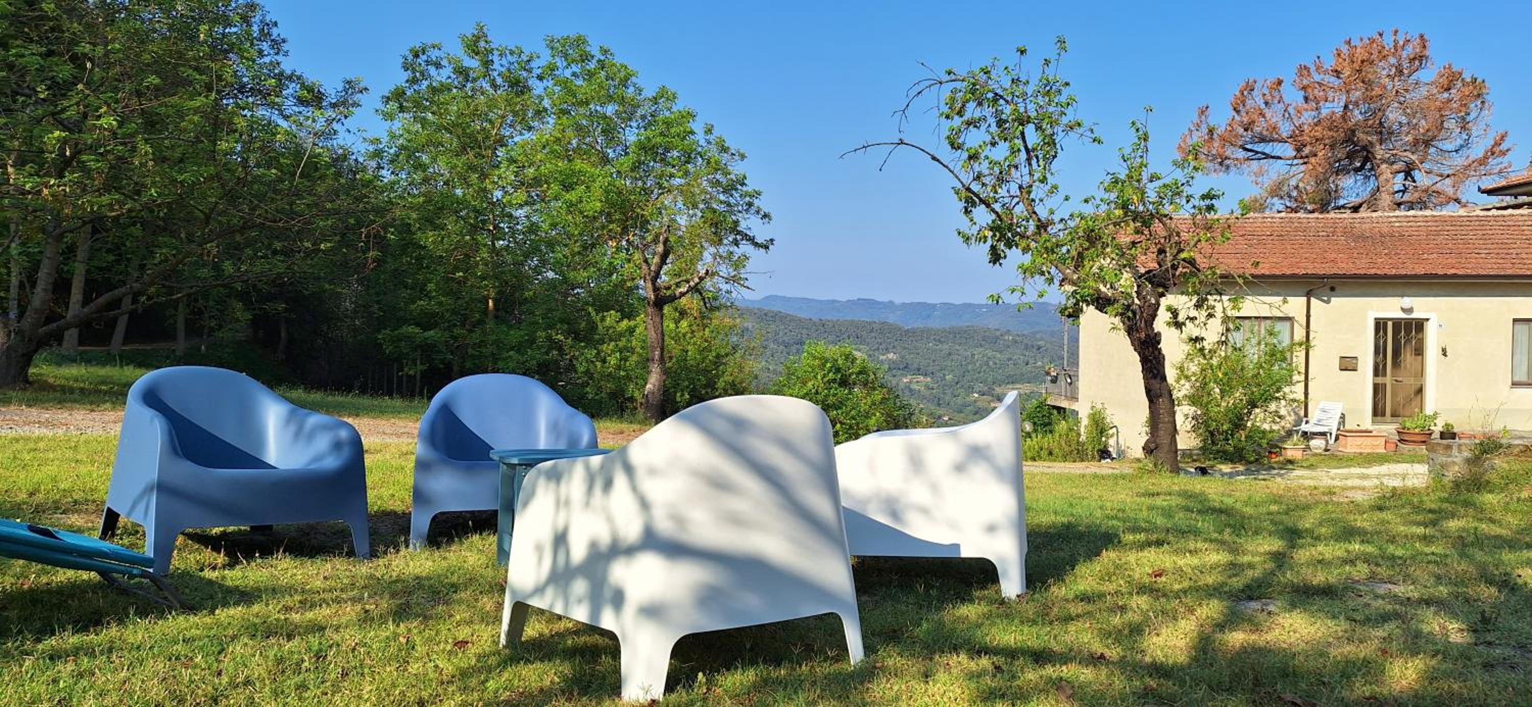 Two-Bedroom Apartment with Mountain View photo 2