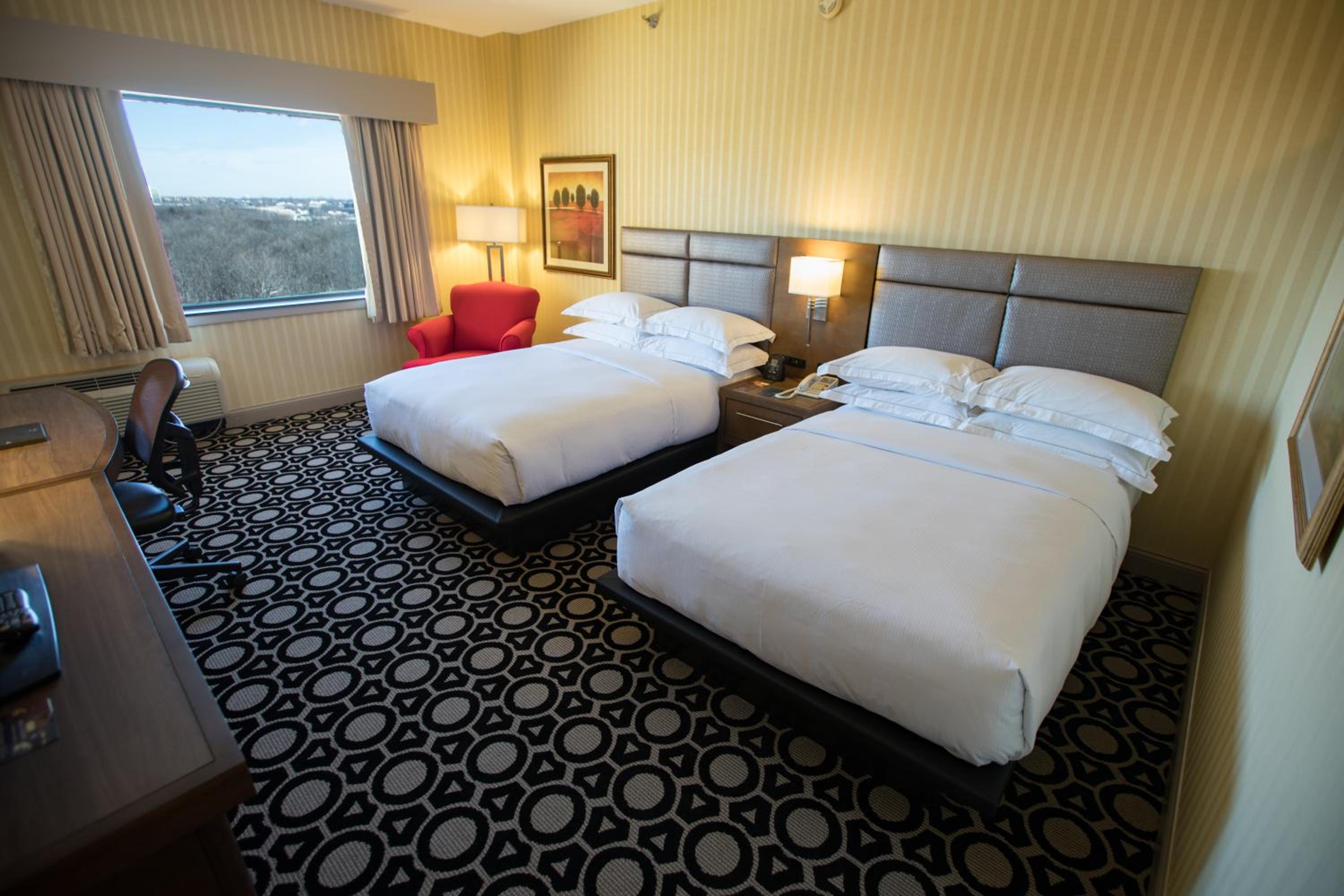 Double Room with Two Double Beds - Photo 4