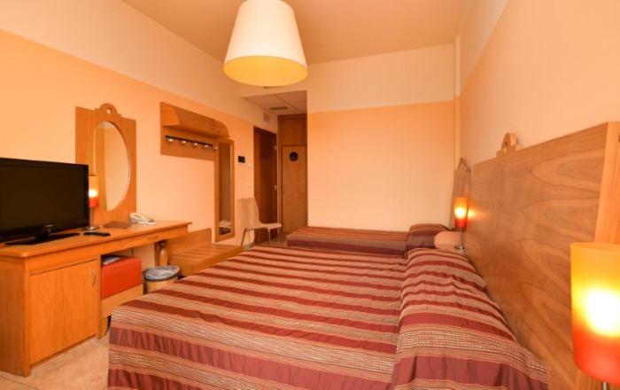Triple Room photo 3