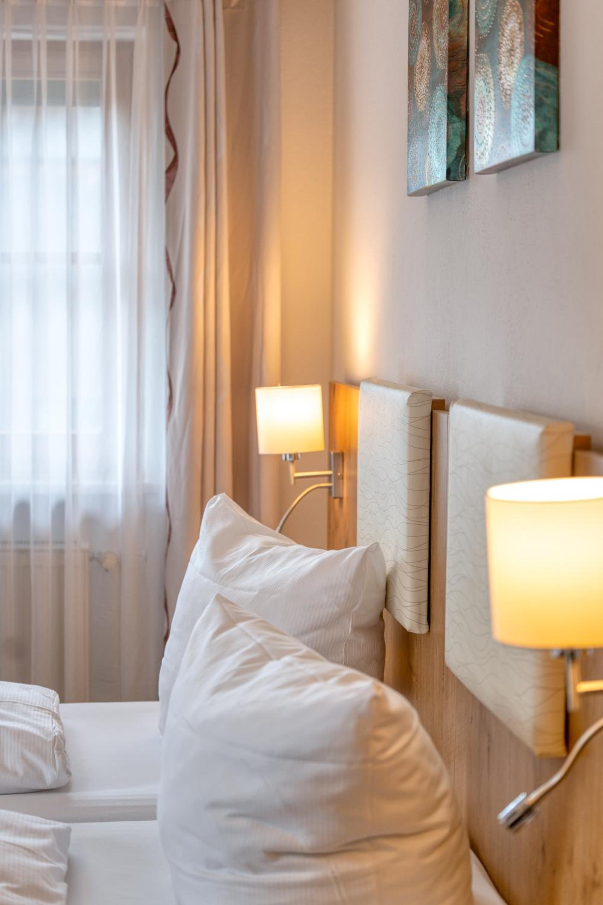 Double Room with Balcony or Terrace - Photo 2