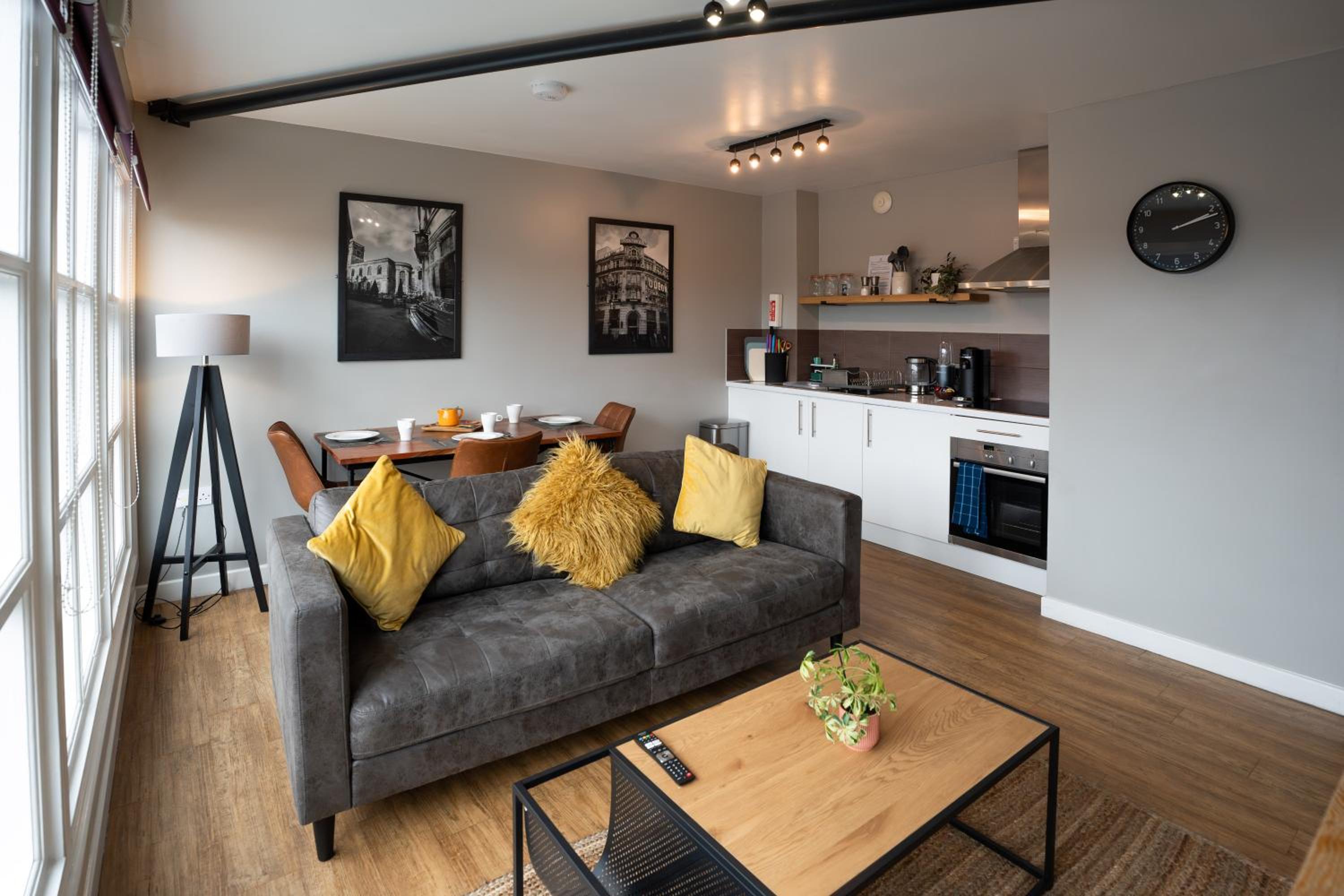 Superior Apartment photo 2