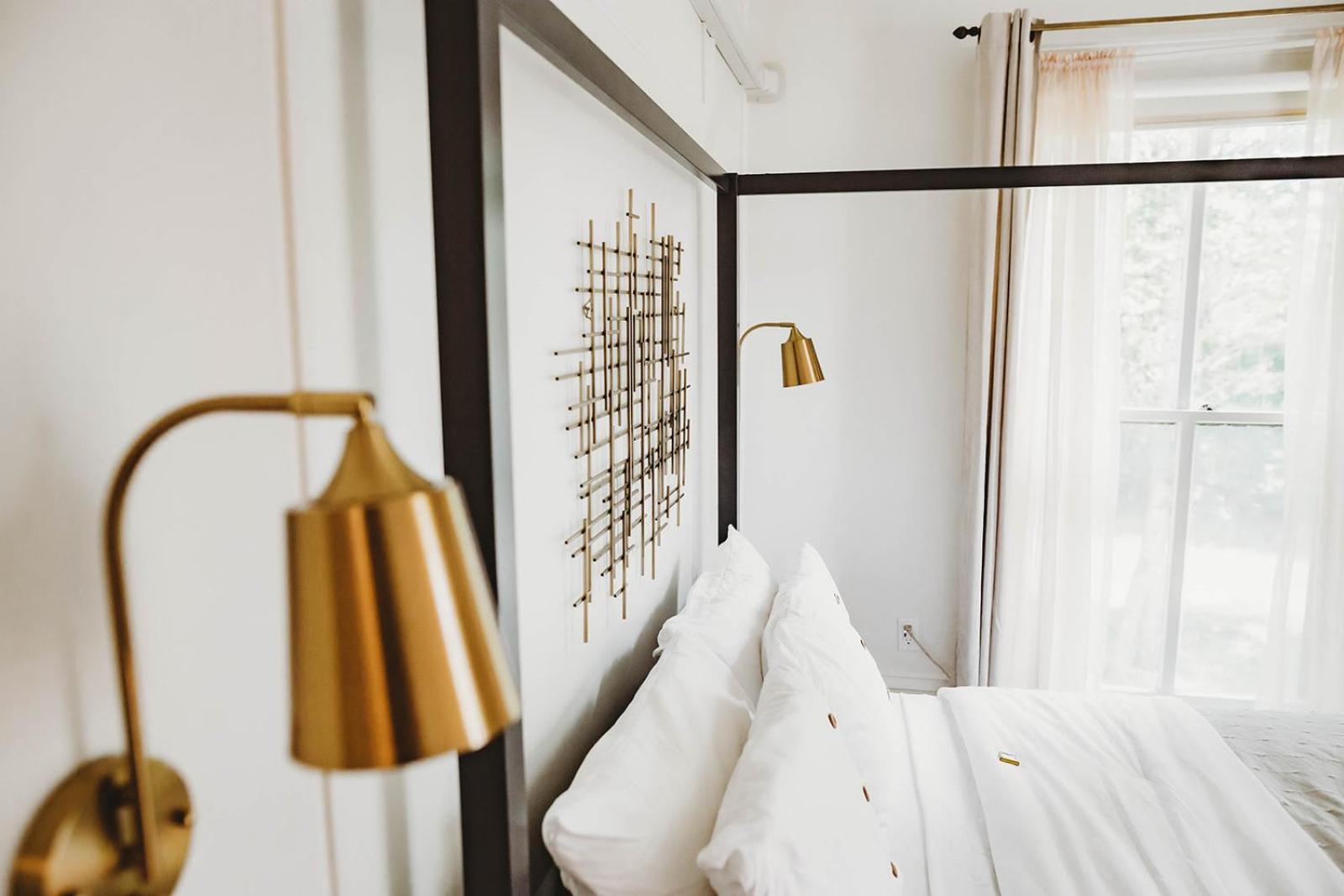 Deluxe Queen Room - Photo 17