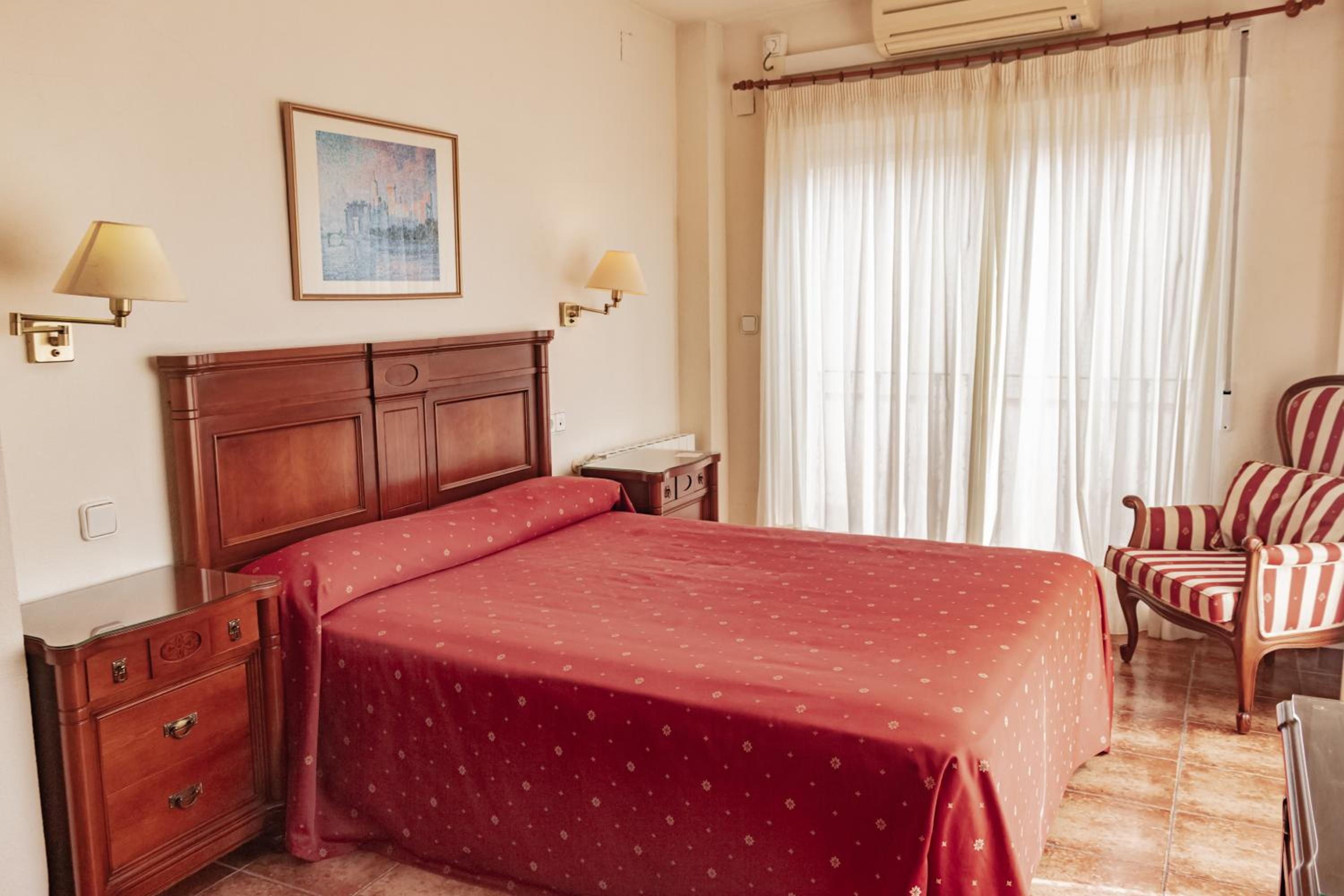 Habitación Doble con Baño Privado