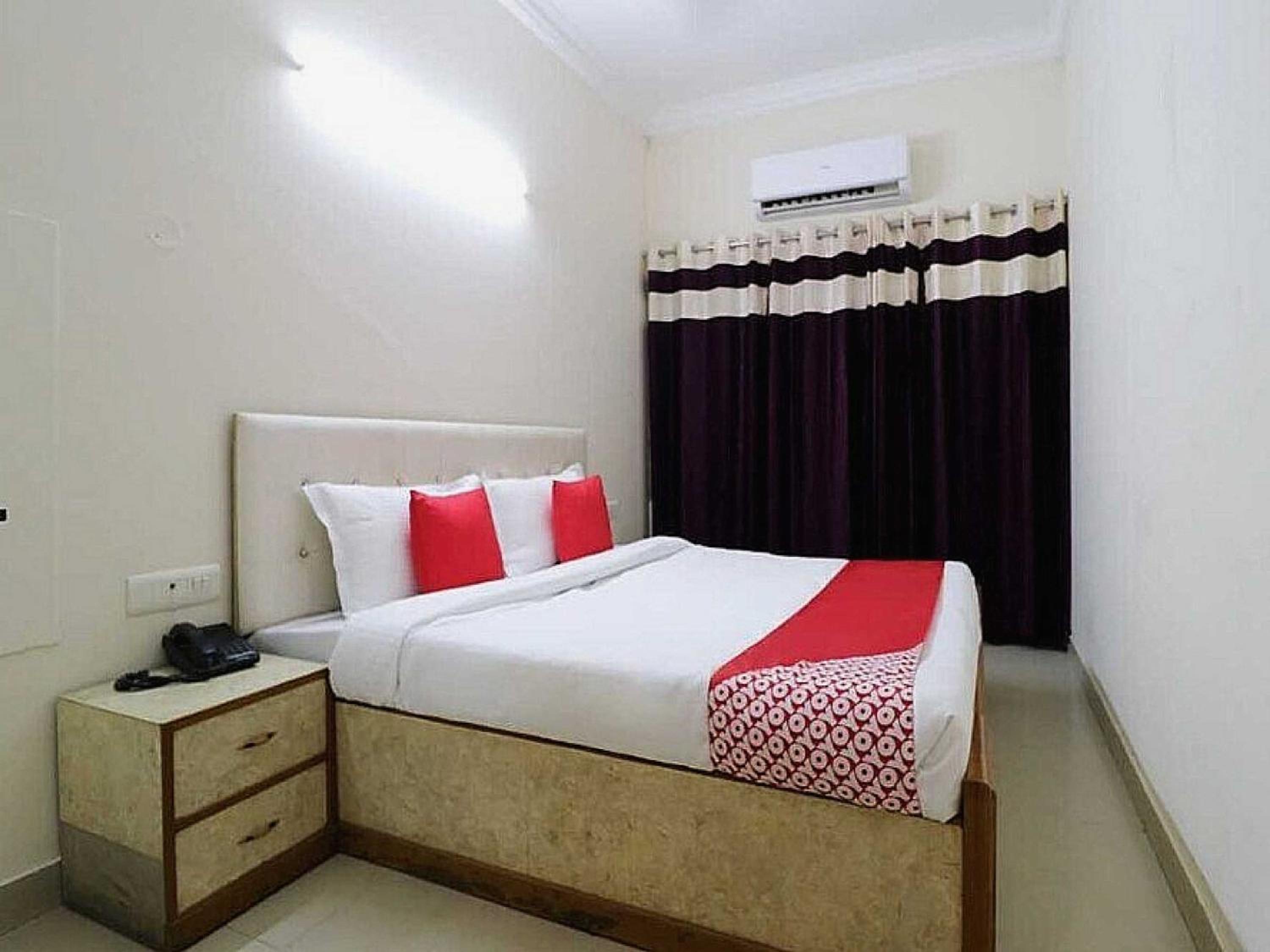Classic Triple Room