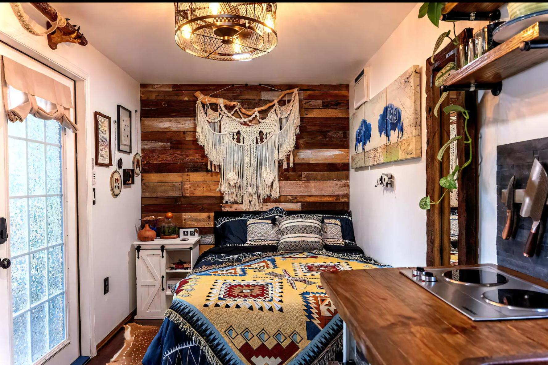 One-Bedroom House